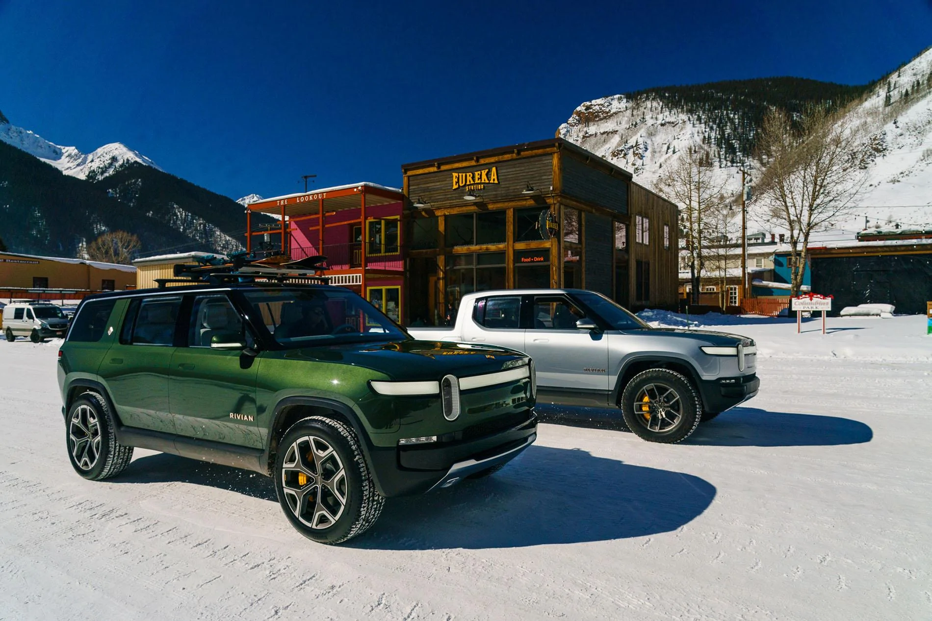 Rivian R1T R1S More R1S Wallpapers 2018_11_R1S_12