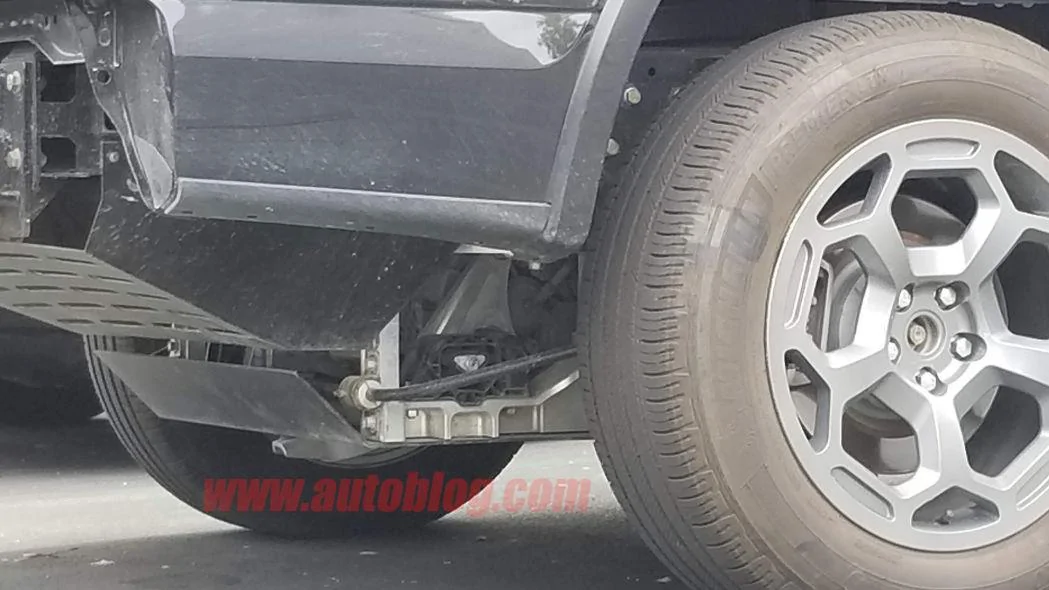 Rivian R1T R1S Rivian Testing Skateboard with F-150 Body - Article Link 2020-rivian-a1t-ev-pickup-truck-11-1