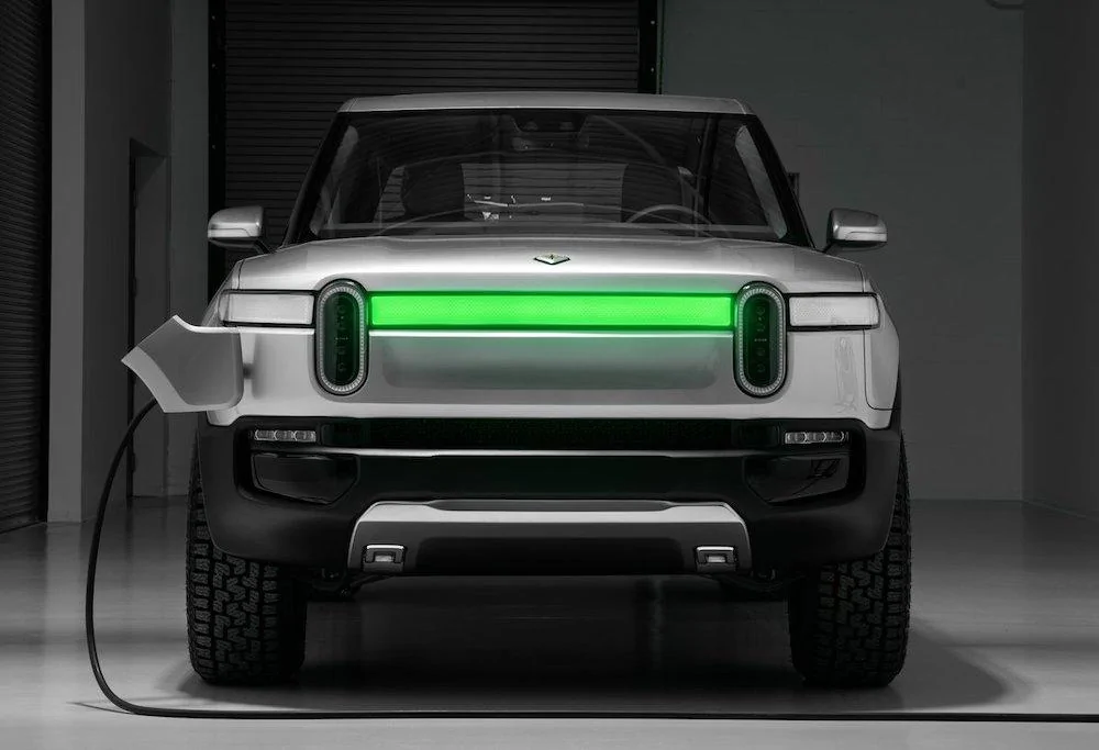 Rivian R1T R1S Daytime Running lights (DRL) --turn off? Rivian DRL charge level indicator