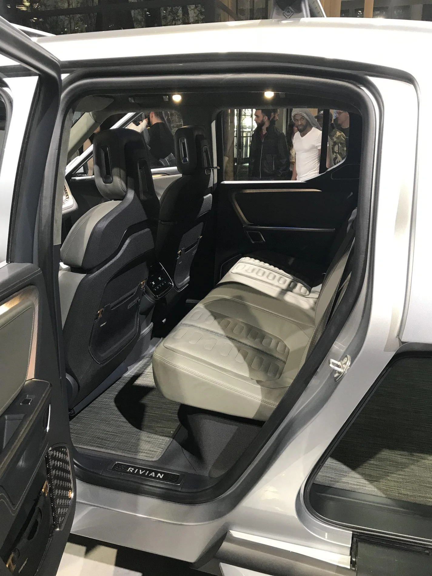 Rivian R1T R1S Take away from NY Auto Show (pics) B6B29C02-8755-4FDD-86E5-4A6B5DA7CE0B