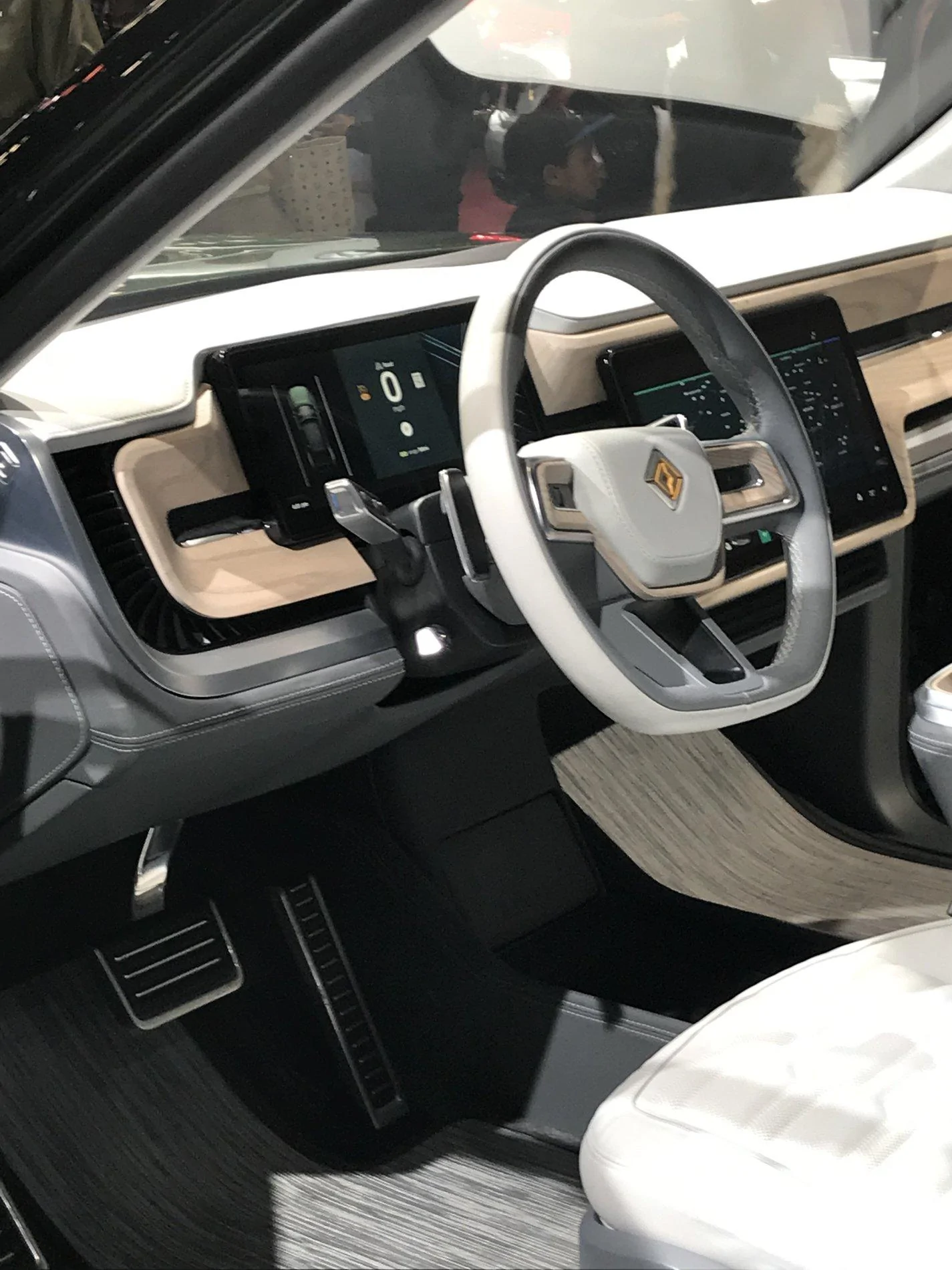 Rivian R1T R1S Take away from NY Auto Show (pics) D53C01DD-588A-4A43-9206-345E7201CBFD