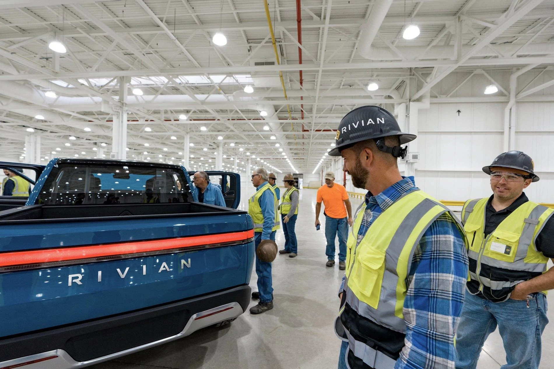 Rivian R1T R1S Uptown Normal, Ill. Rivian showcase EGsgvQEXYAMaQfY