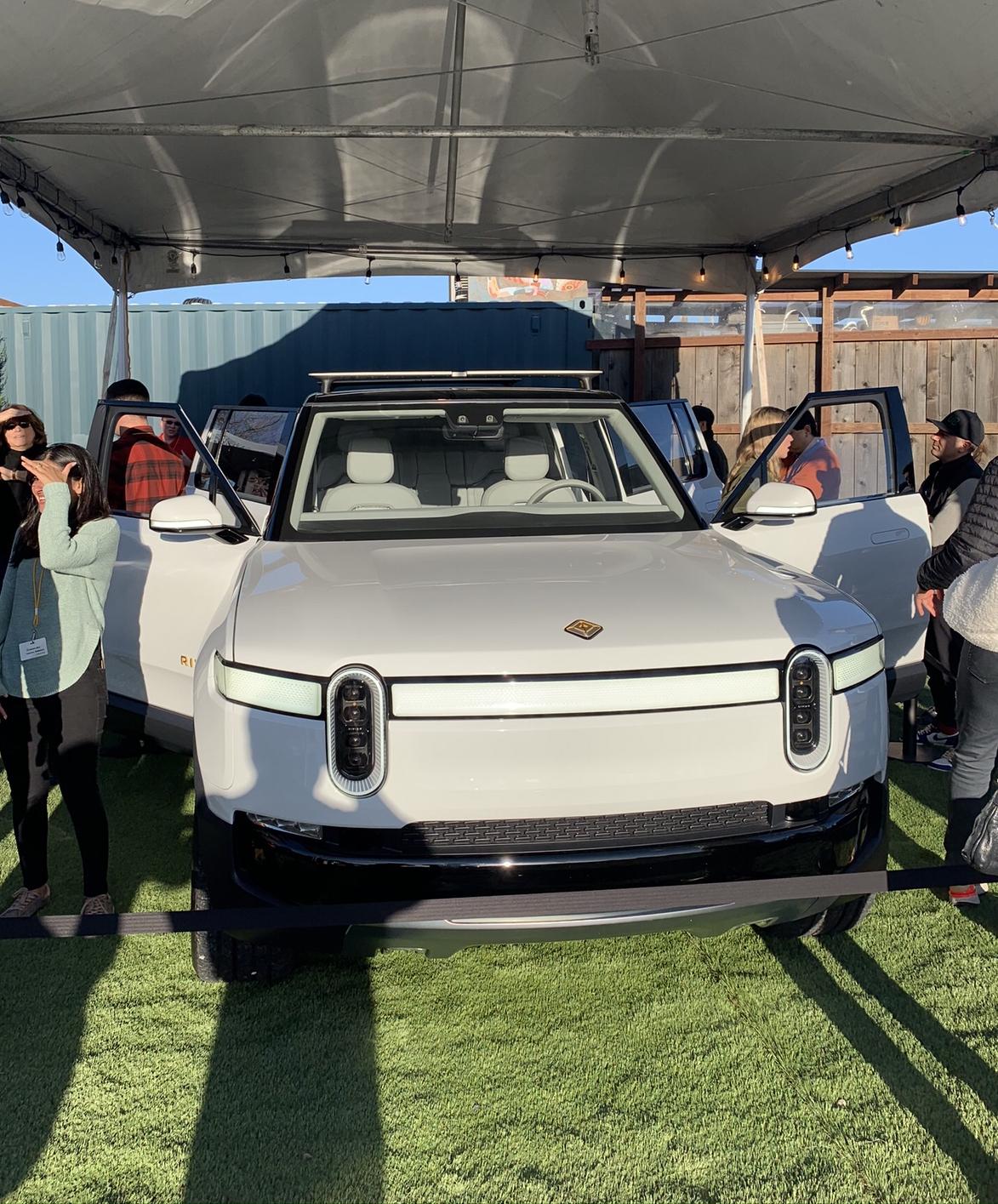 Rivian R1T R1S Unofficial color thread for R1S (with renderings) upload_2020-1-28_7-33-54