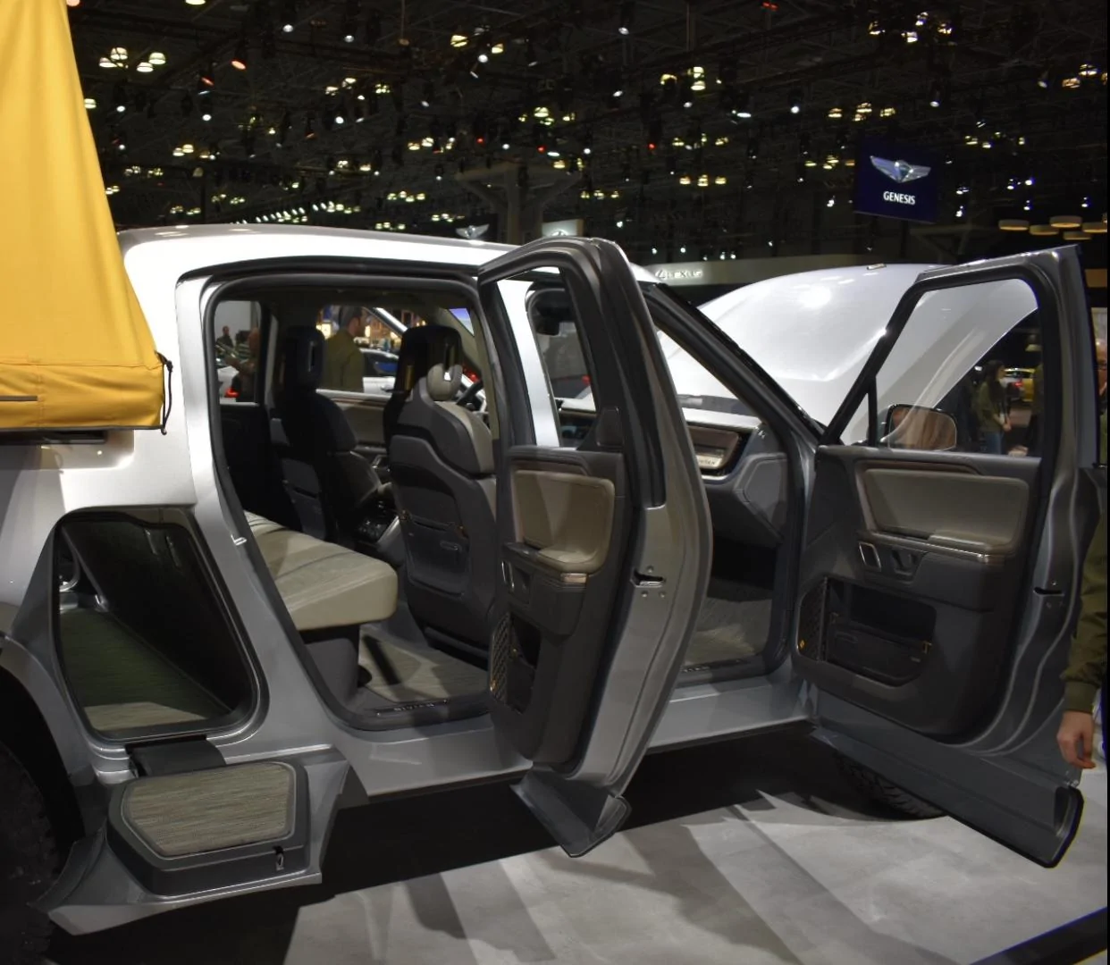 Rivian R1T R1S Unofficial color thread for R1S (with renderings) 21FB8C9E-0F81-48B0-8529-141BC413CF1D