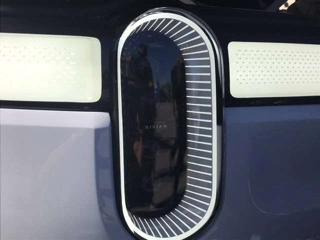 Rivian R1T R1S Attending Fully Charged Live in Austin? 311D68EF-4BE6-4B1D-A823-4515A1C30CD7