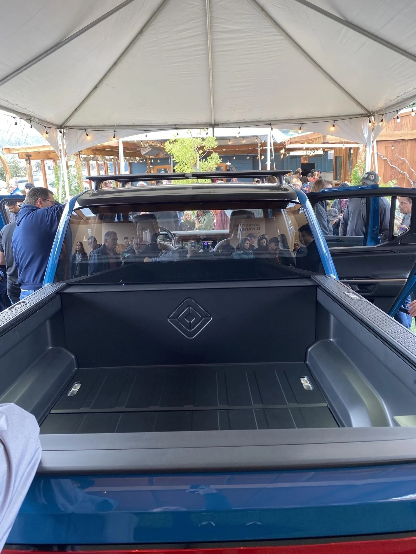 Rivian R1T R1S (Bed) size matters MXUOaKA