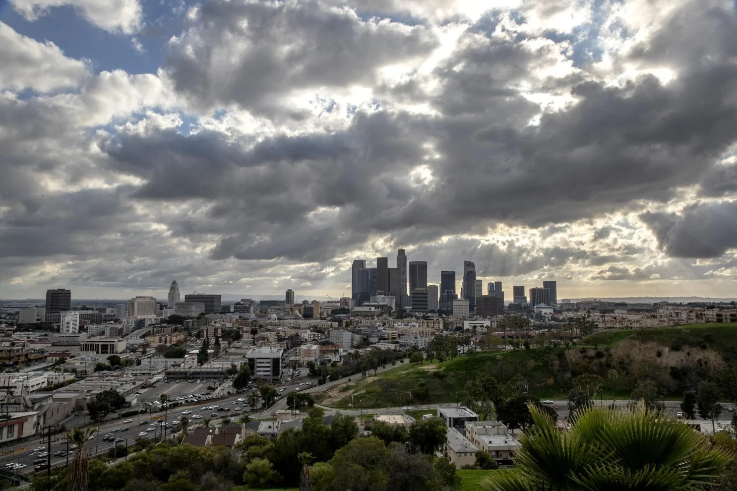 Rivian R1T R1S Cheap Gas vs Clean Air in a Post-Pandemic World la