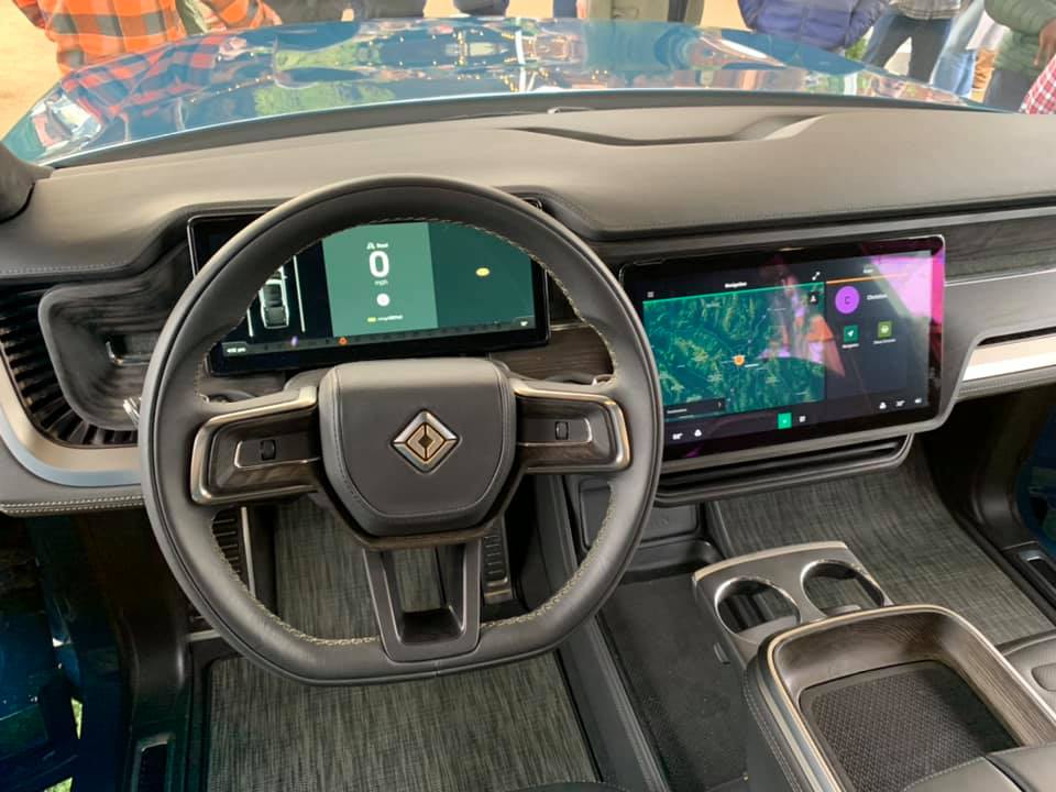 Rivian R1T R1S My first disappointment - cup holders (maybe) Rivian Cup Holders 1