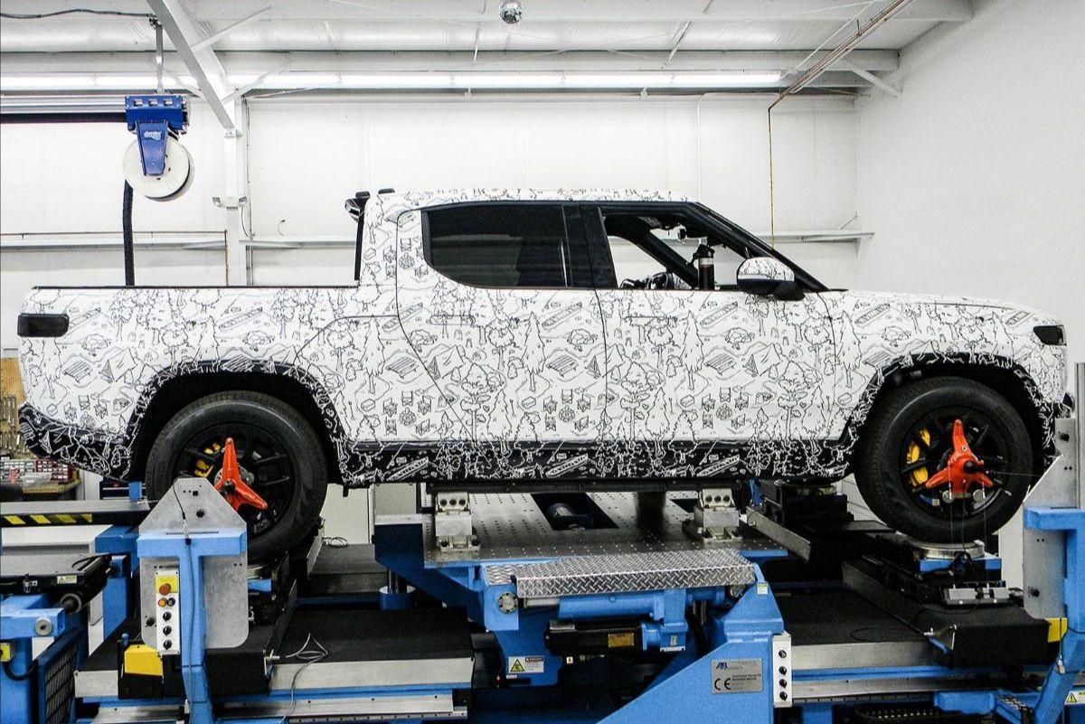 Rivian R1T R1S Building a Test Vehicle 04%2Fimages%2F04590fec-0f5e-49f8-bf15-cfe29772fab5