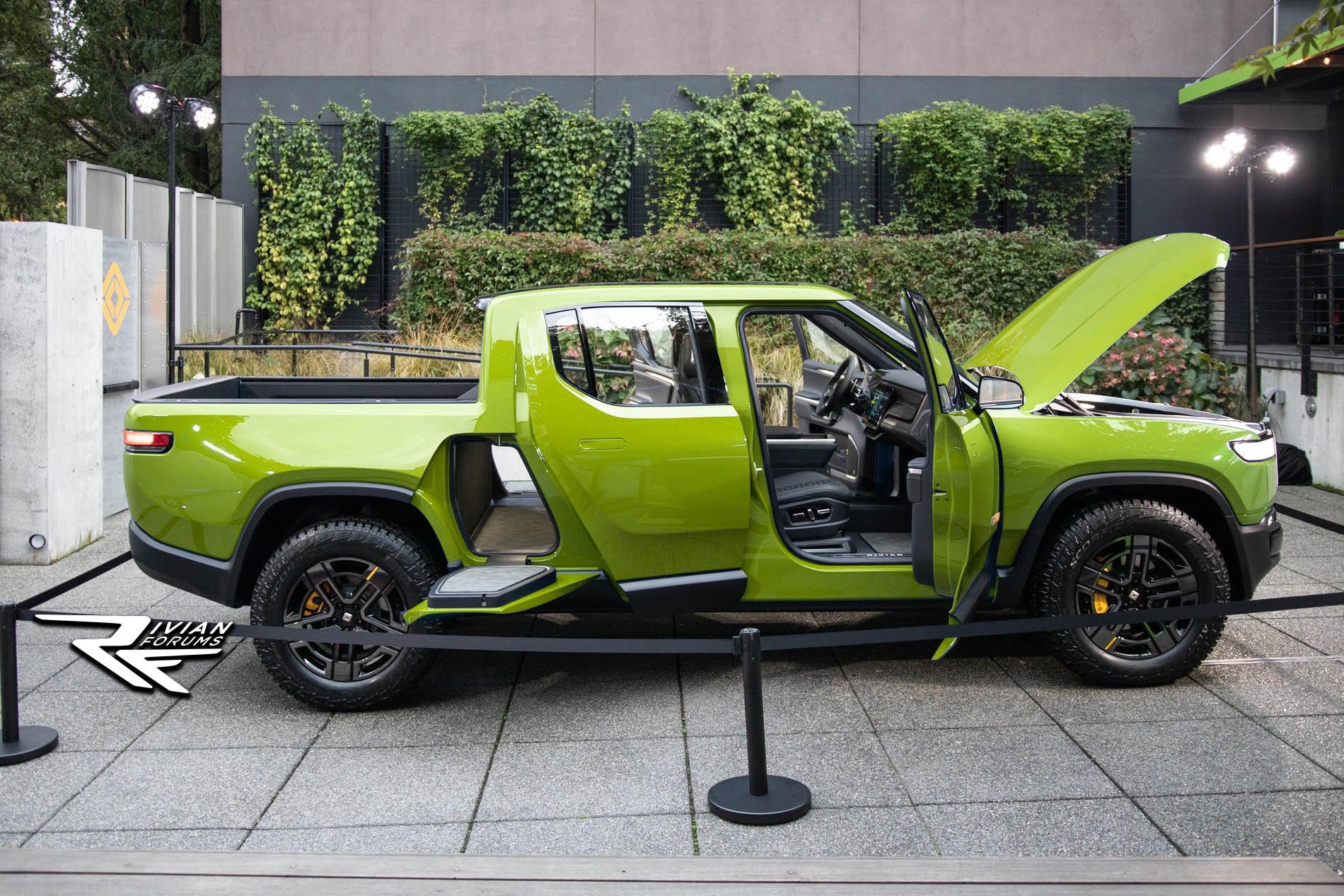 Rivian R1T R1S Rivian colors samples from recent video 1A7A734B-D6CB-4AE2-83A6-61CD33E04D11