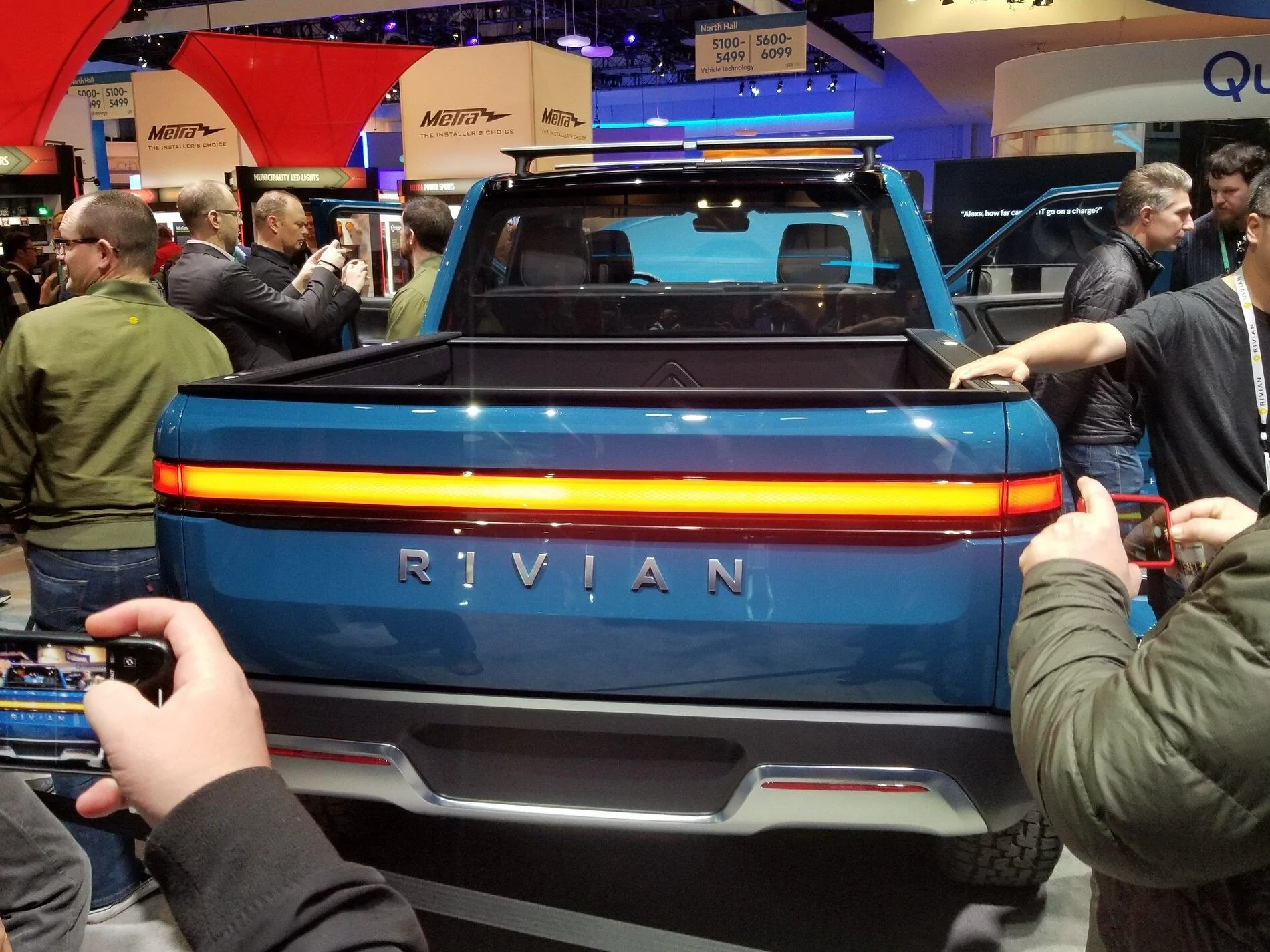 Rivian R1T R1S Tow hitch IMG_20200109_144602_01