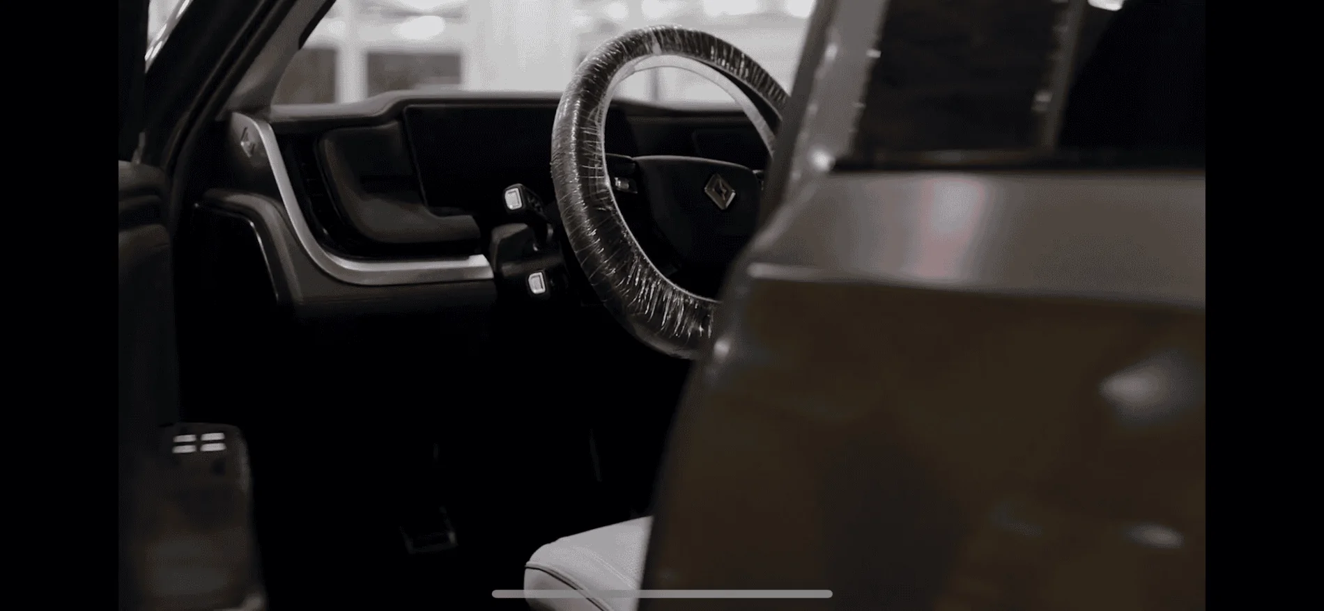Rivian R1T R1S Video: Preproduction R1T Begin Rolling Off The Line! B04EDE03-461B-4BD2-811A-CDD6B6D95104