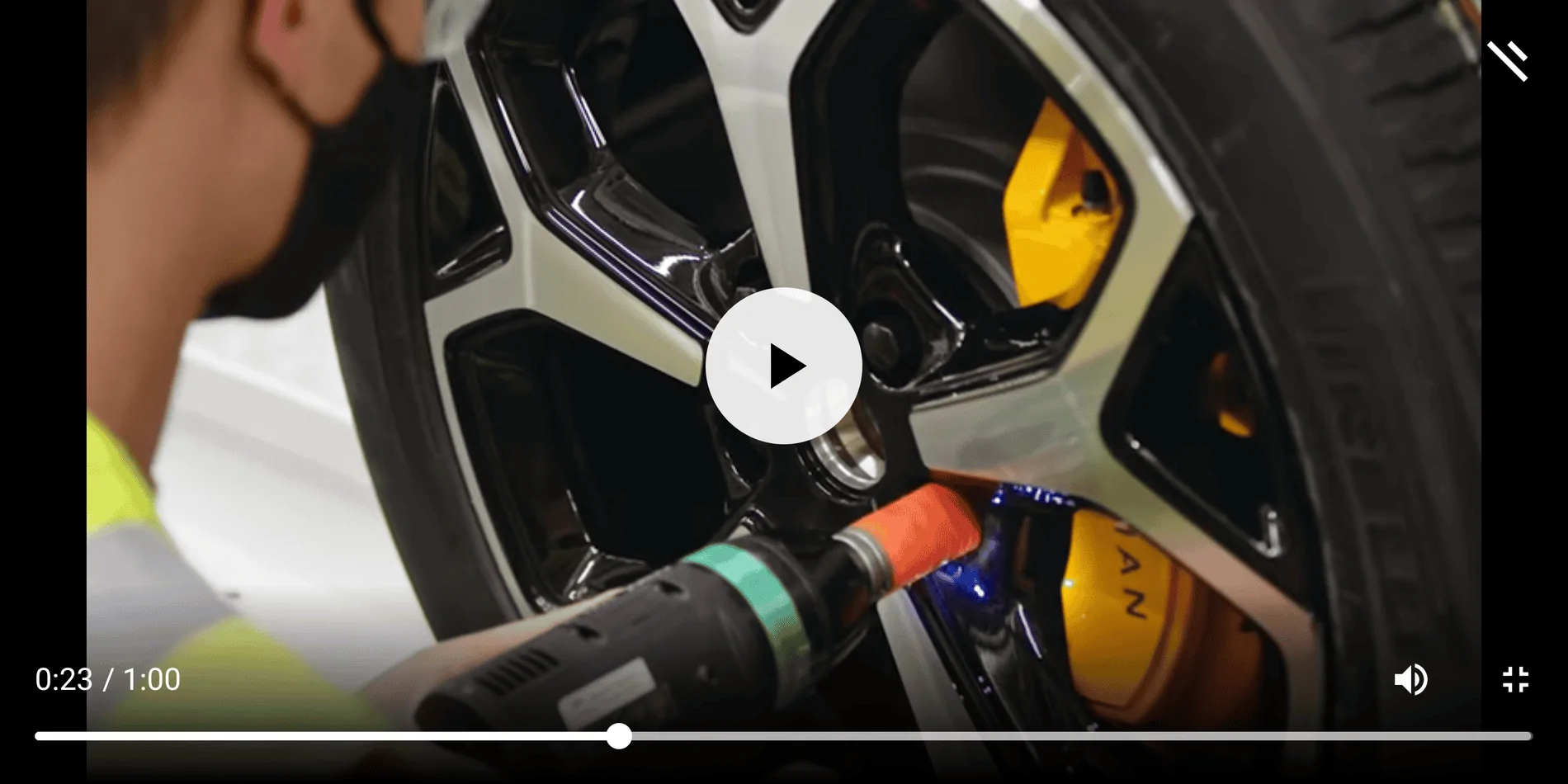 Rivian R1T R1S Video: Preproduction R1T Begin Rolling Off The Line! Screenshot_20200911-052426