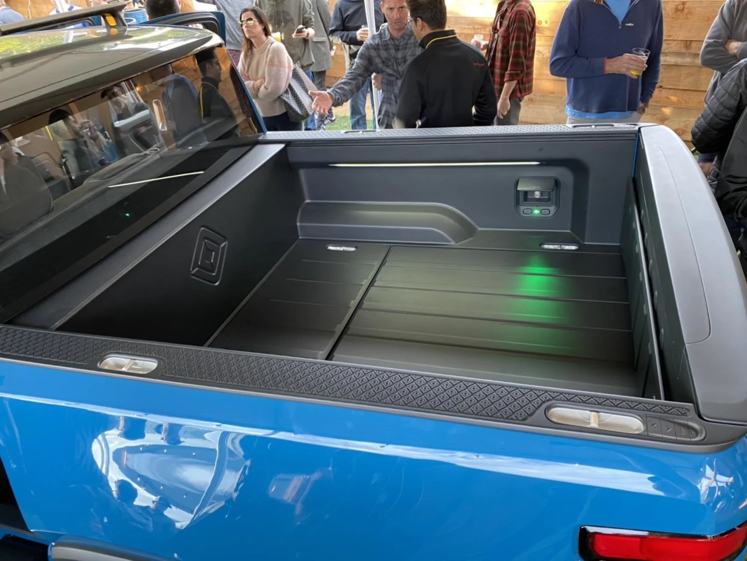 Rivian R1T R1S Video: Preproduction R1T Begin Rolling Off The Line! 63E89AE3-55EC-4E0A-9F77-28F9C170002C