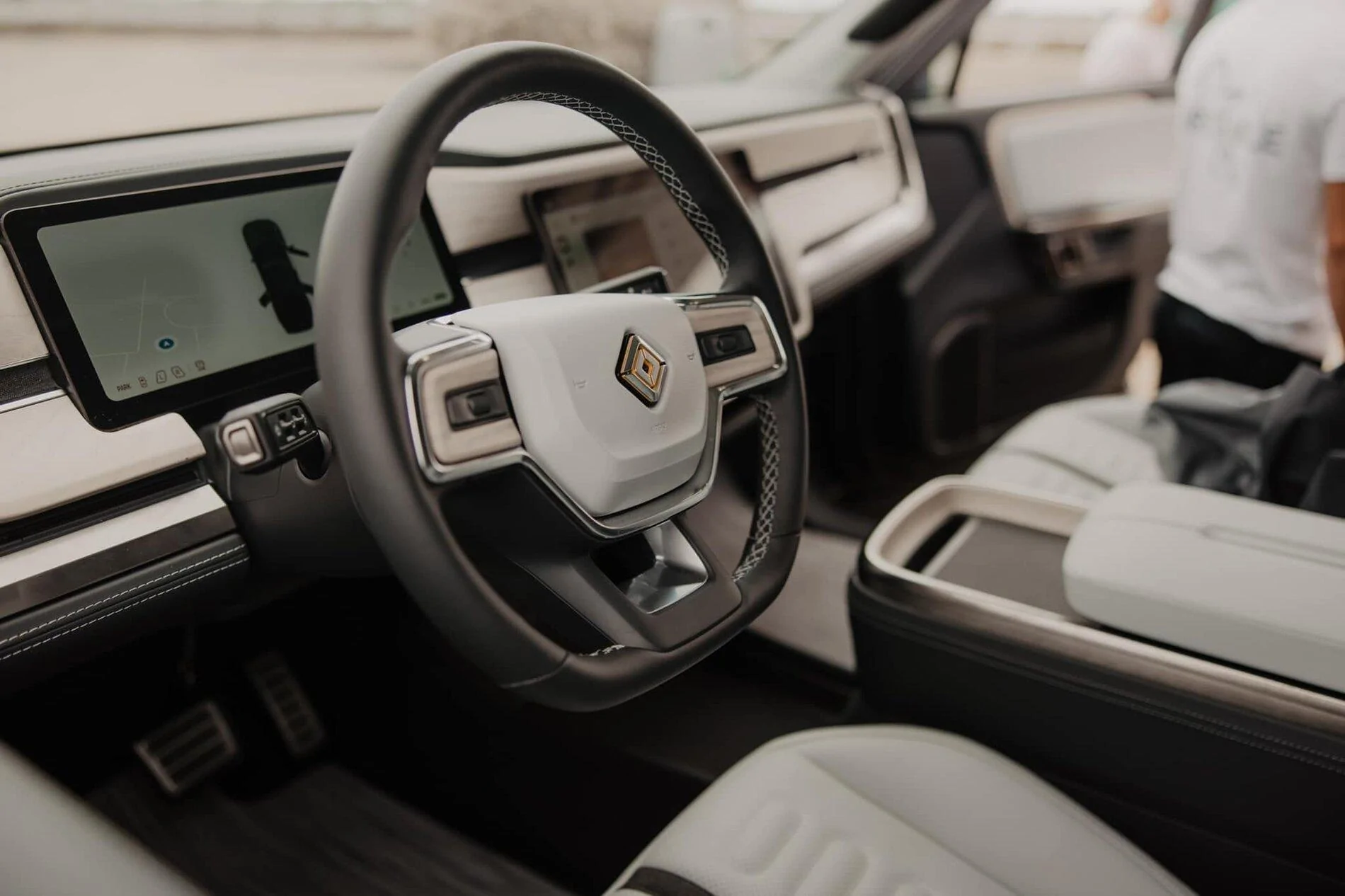 Rivian R1T R1S OCEAN COAST Rivian Interior Photos 243890983_10223786228060873_1365010607735007357_n