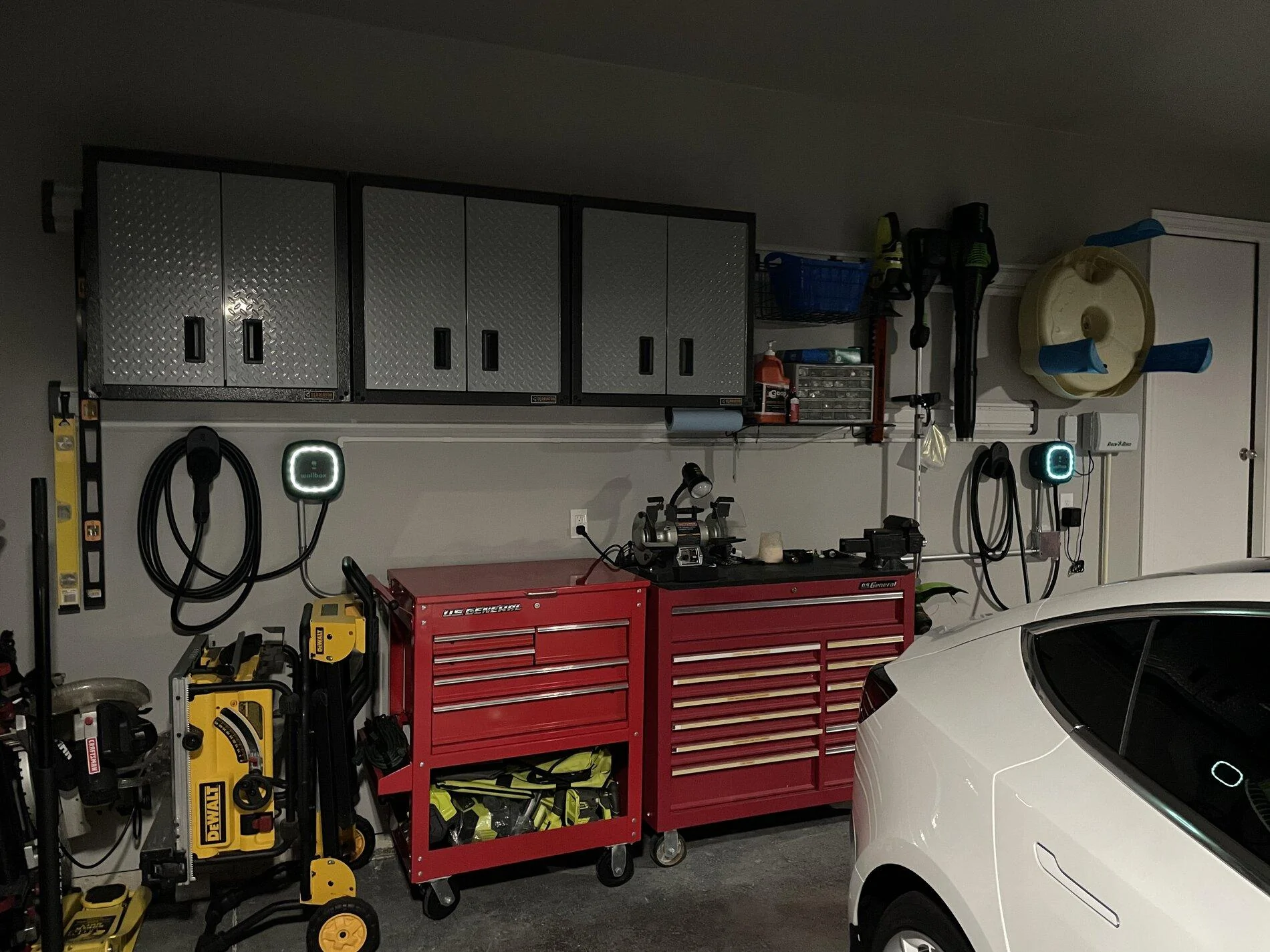Rivian R1T R1S Have You Gone Fully Electric?? 285ACD2D-DF7A-4909-B33D-0596A8219A69