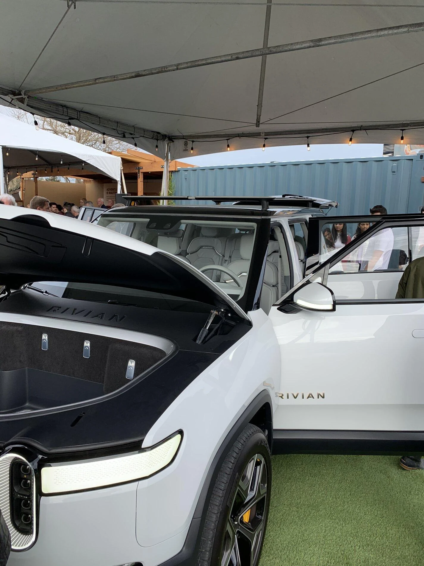 Rivian R1T R1S Real Rivian Photos & Videos B4608A05-E8F8-4570-B295-C7F5E9144D30