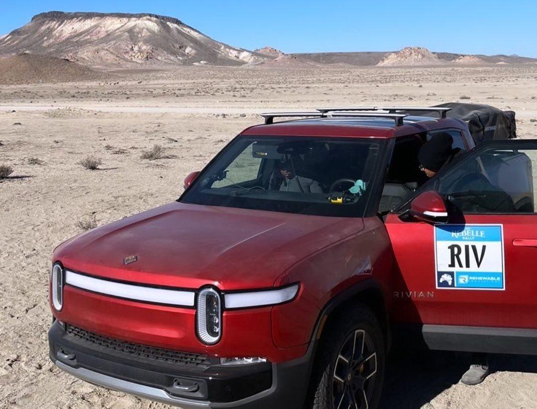 Rivian R1T R1S RED CANYON Rivian Photos Red Canyon Rivian R1T pickup club 1