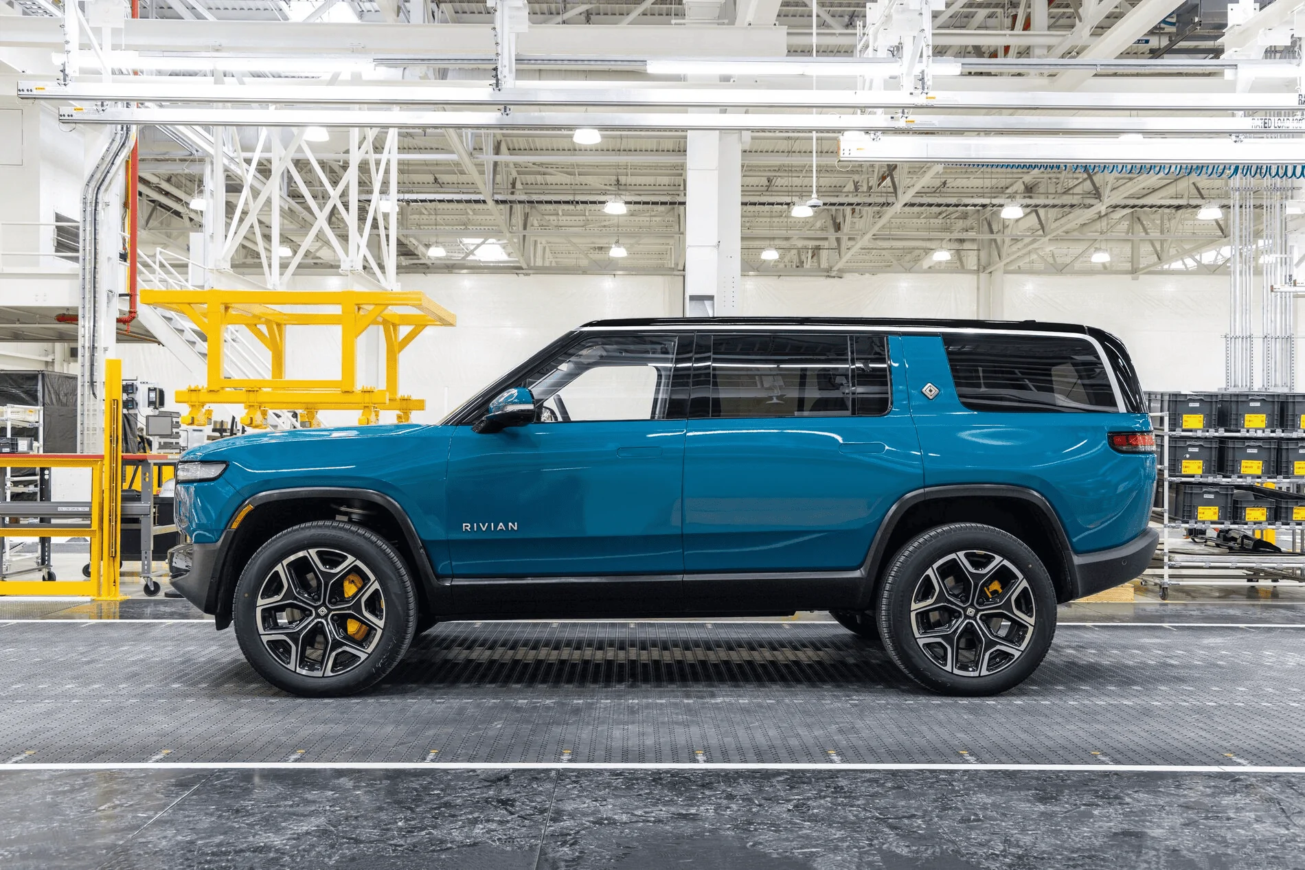 Rivian R1T R1S Real Life Photos of the Rivian Wheels / Rims Options [Compilation] 1634050577581