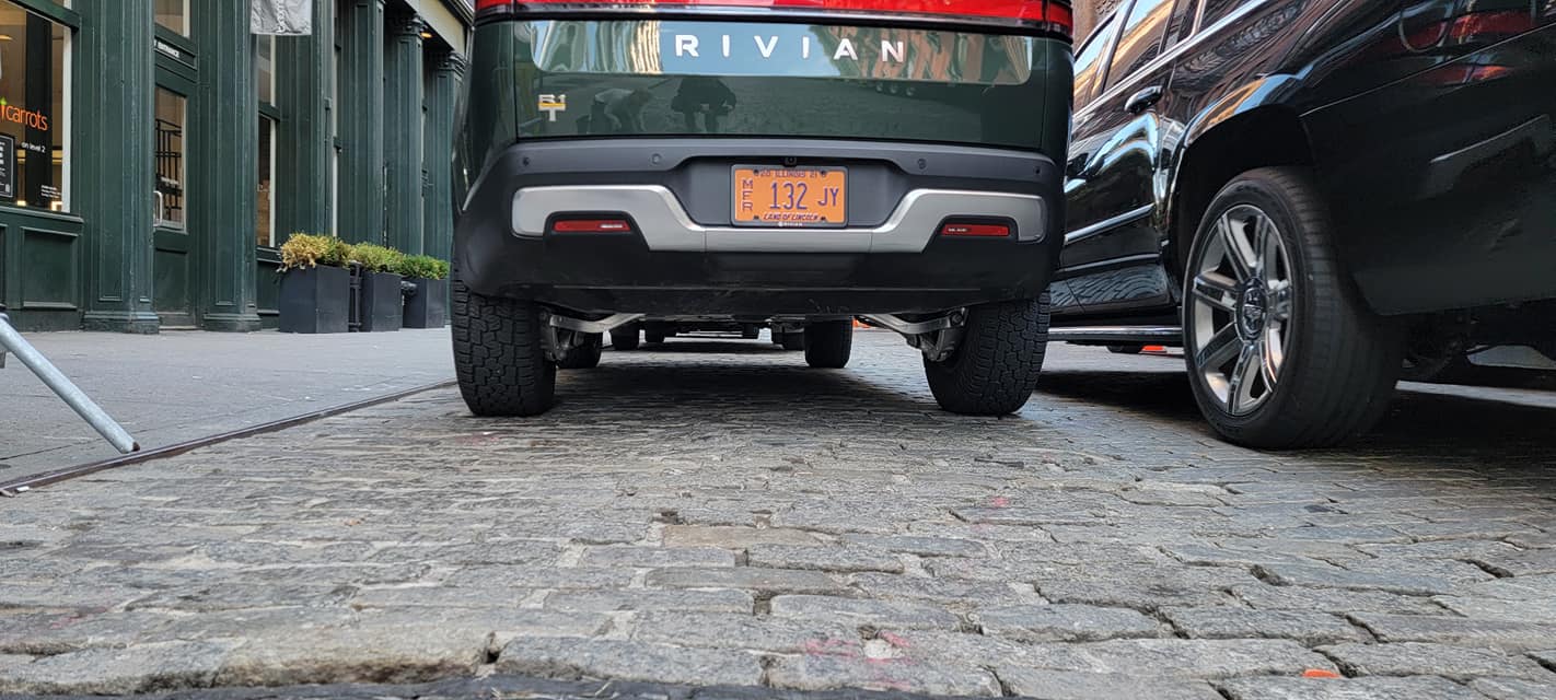 Rivian R1T R1S FOREST GREEN R1T Photos Forest Green R1T Rivian nyc soho 1