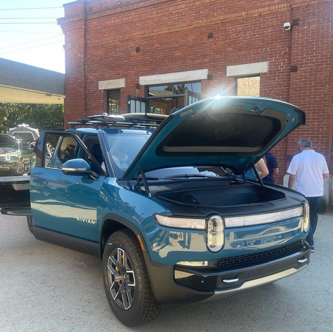 Rivian R1T R1S Photos From Rivian Venice Hub Welcome Event 10/16 245479430_900880770539285_8758126994753076196_n