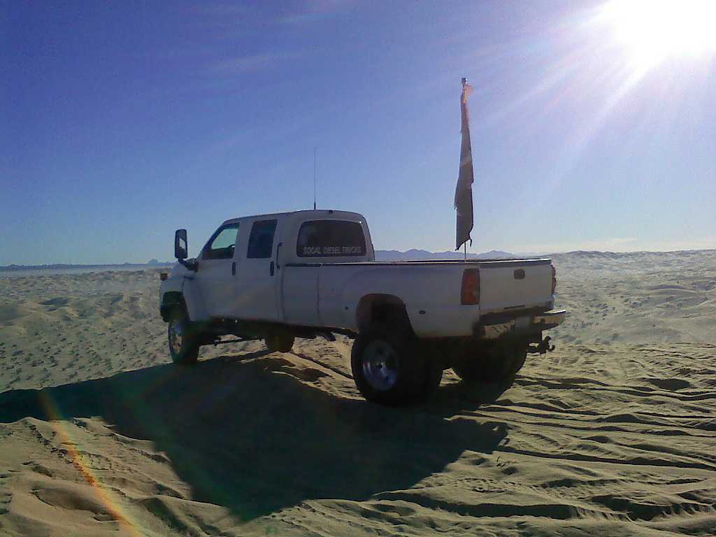 Rivian R1T R1S Rebelle Rally starts up for Rivian R1T piloted by Emme and Rebecca! johnny