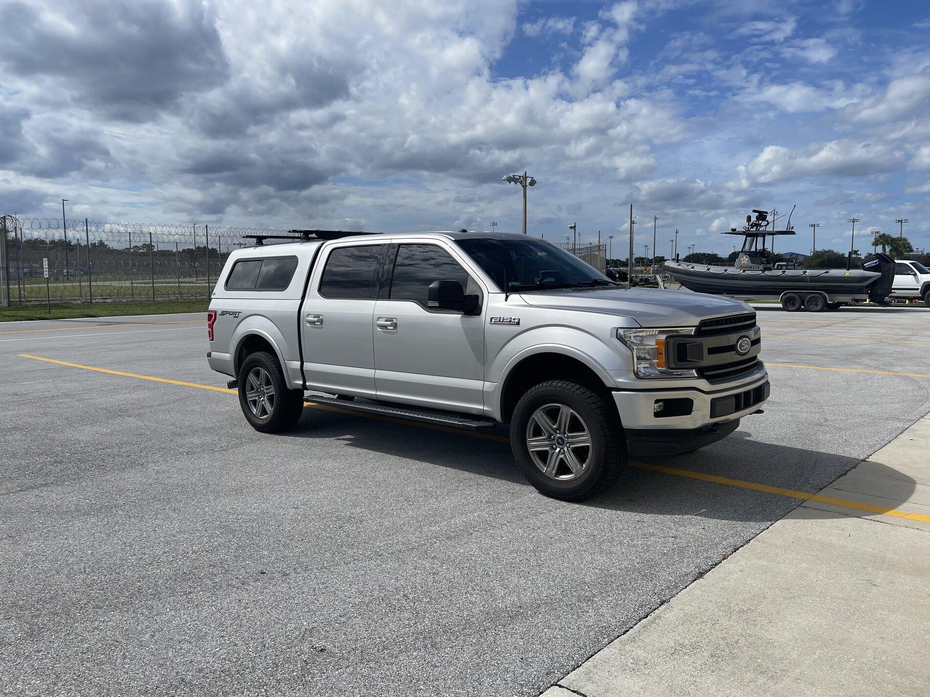 Rivian R1T R1S What are you currently driving? (Glamour Shots) 7F44C6FF-2FAF-4250-9A27-CAF7FB495ABC