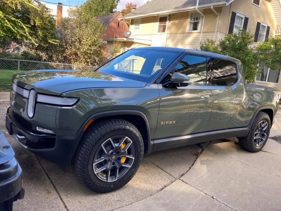 Rivian R1T R1S Launch Green R1T delivered! 246602112_1230128860828641_5314767118771149281_n