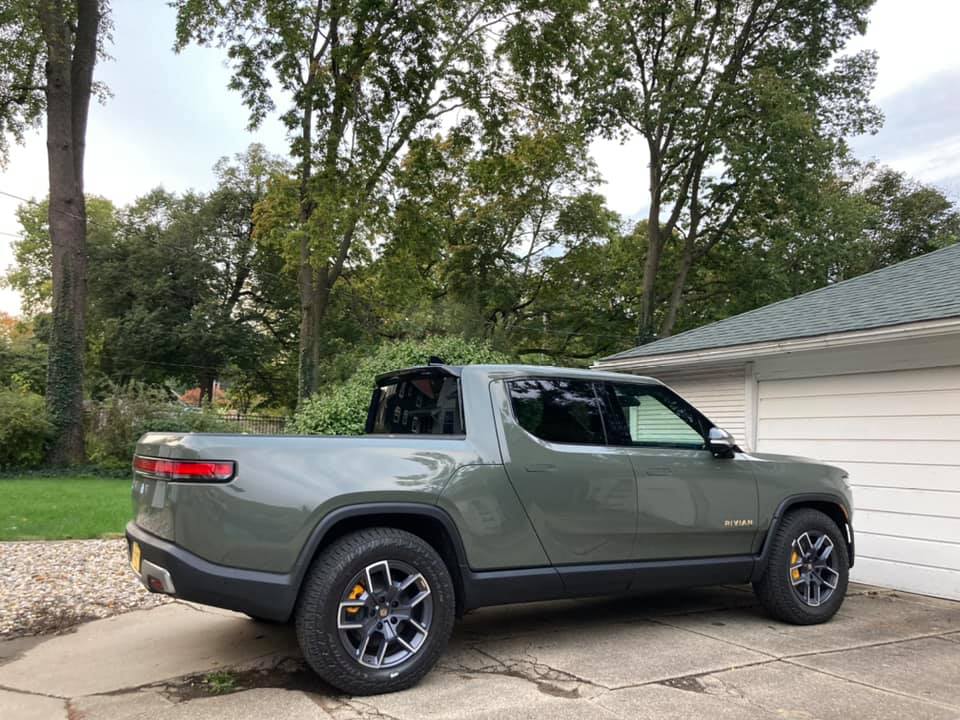 Rivian R1T R1S Launch Green R1T delivered! 246669350_1230128794161981_5784450219002117187_n