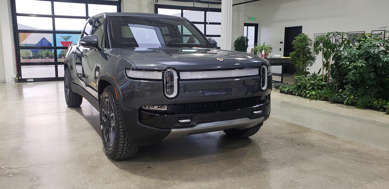 Rivian R1T R1S El Cap Granite R1T delivered to Rivian employee 247951394_10158369521997393_7418773618916105969_n