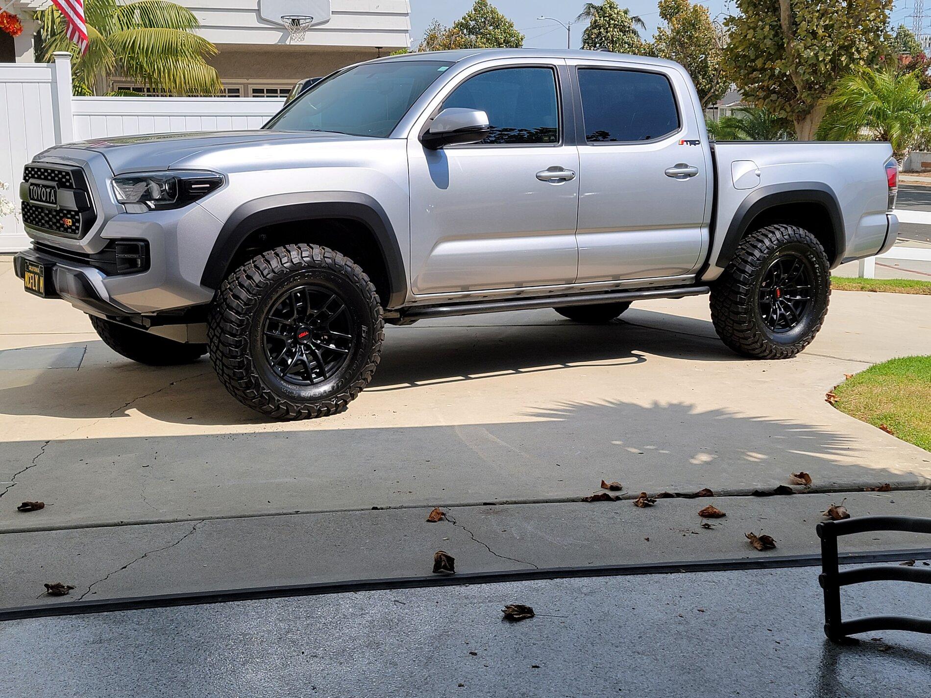 Rivian R1T R1S Non-OEM alternative wheels/tire options 20210923_141526