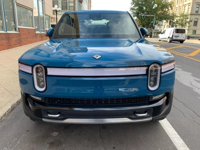Rivian R1T R1S Rivian Blue R1T spotted in Blo-No IMG_1674_20211027_134254