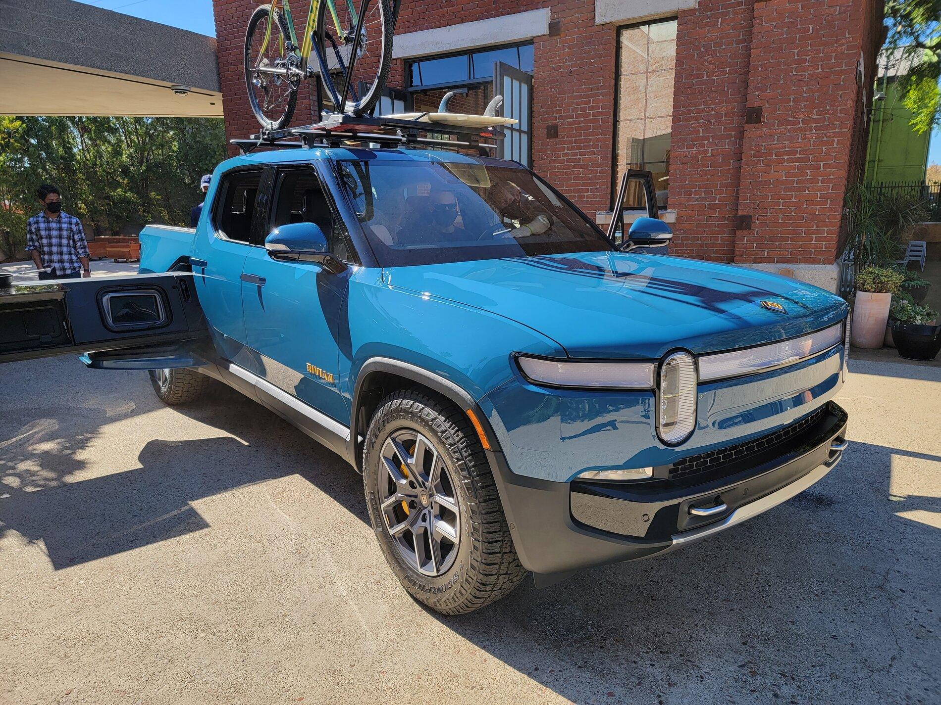 Rivian R1T R1S Real Rivian Photos & Videos 20211027_112241