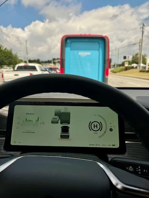 Rivian R1T R1S 2024.19.04 software update now installing! Share your impressions & reviews IMG_9213