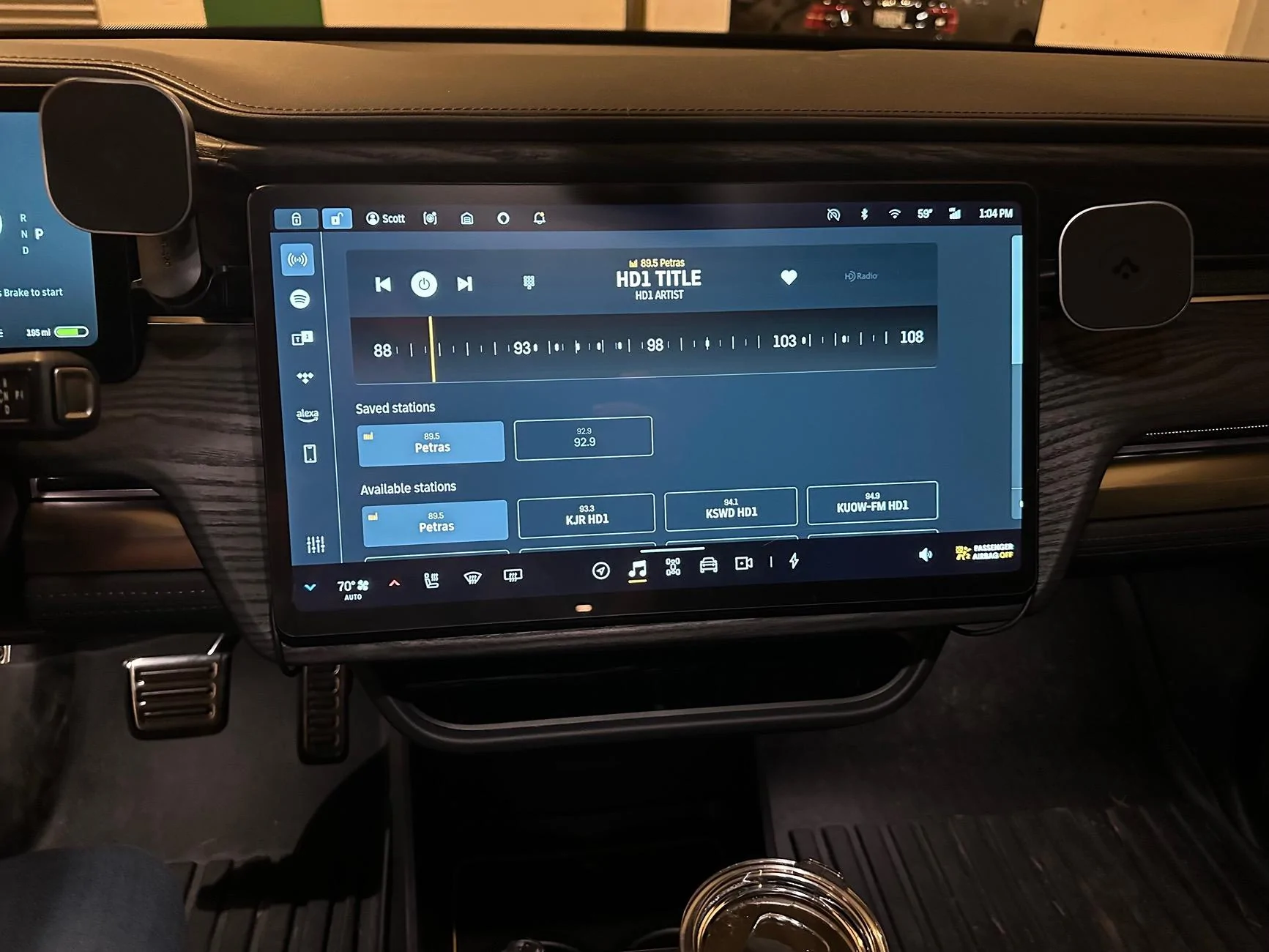 Rivian R1T R1S Fusetap to USB-C Harness for MagSafe Power IMG_0807