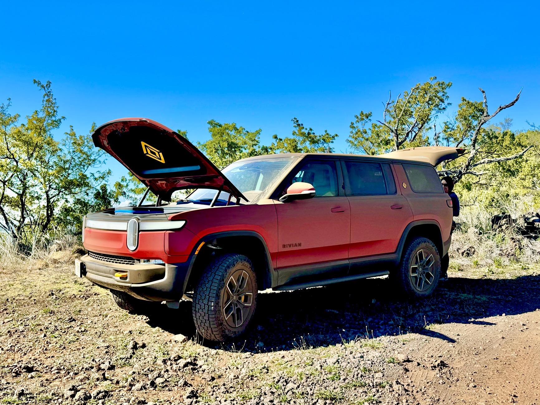 Rivian R1T R1S R1S on "R1 Road" on the Big Island of Hawaii 7-1-2024 IMG_2597