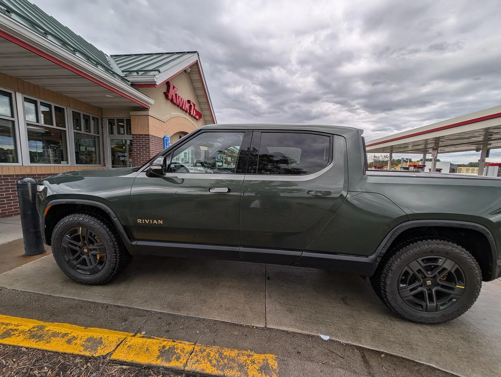 Rivian R1T R1S BestEvMod 4TH OF JULY RAFFLE 1000007434