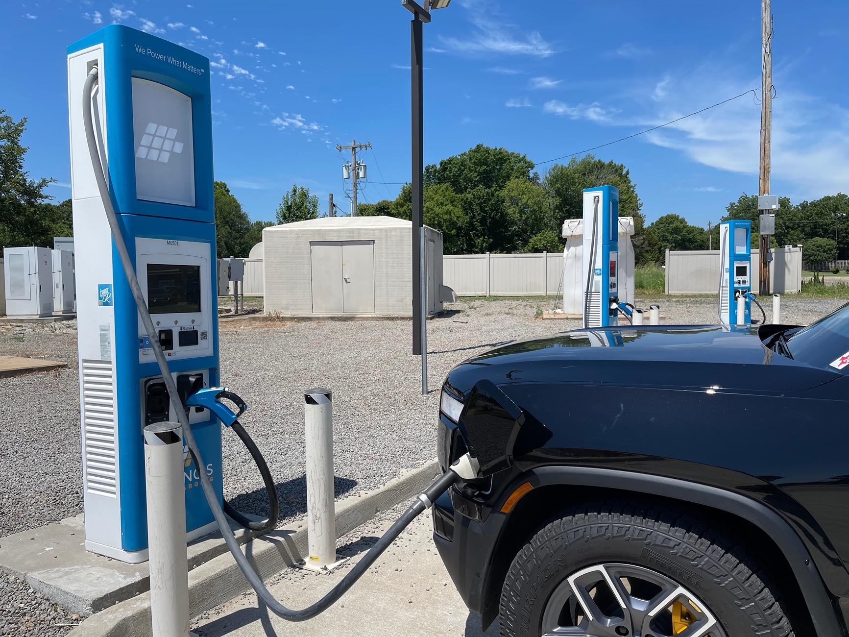 Rivian R1T R1S Francis Energy location charging issues? IMG_3732