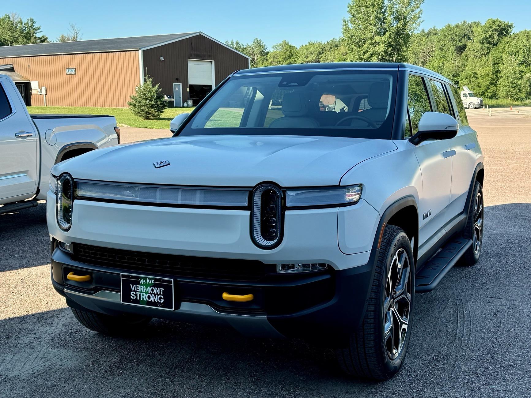 Rivian R1T R1S BestEvMod 4TH OF JULY RAFFLE IMG_3894