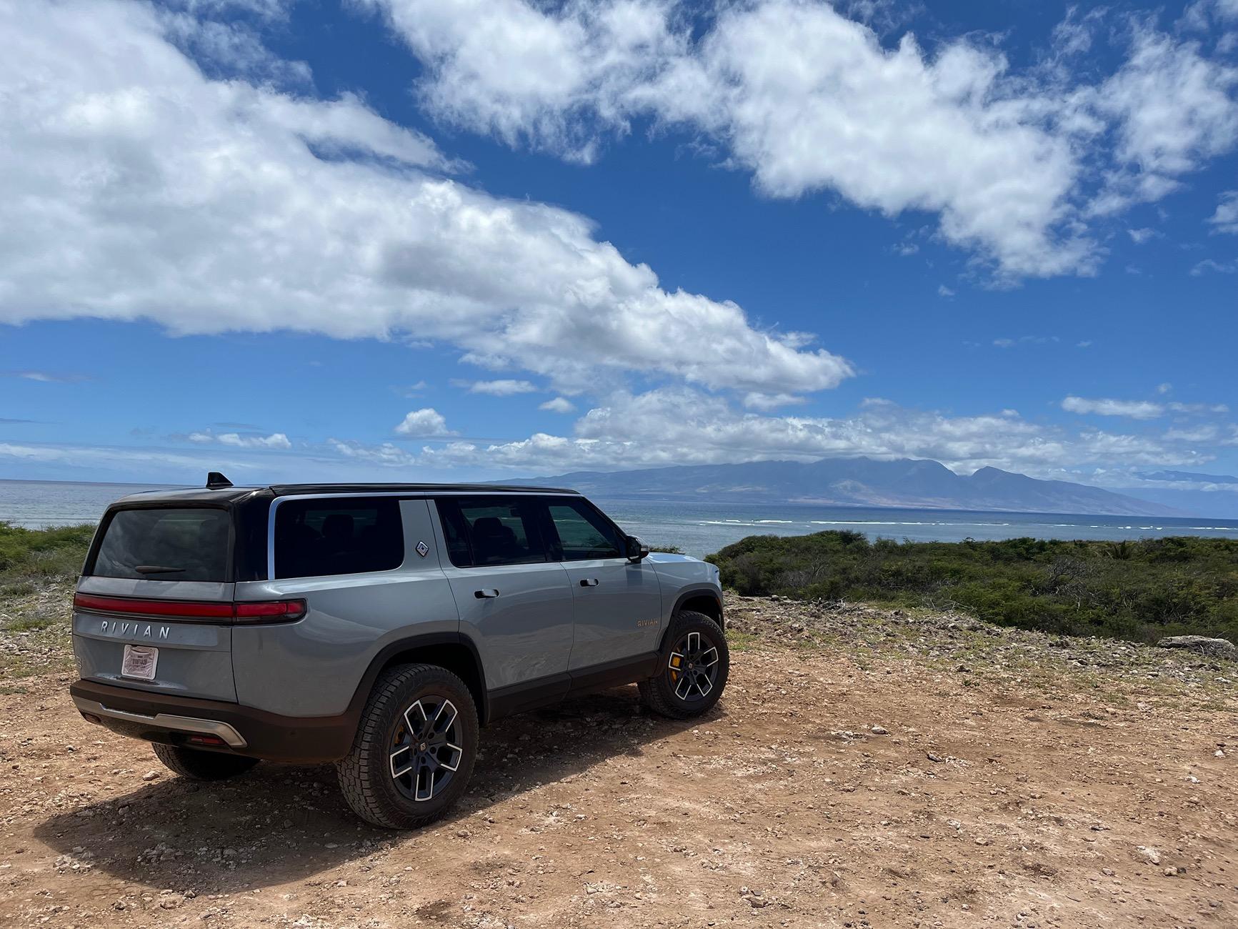 Rivian R1T R1S R1S on "R1 Road" on the Big Island of Hawaii 7-1-2024 IMG_3338