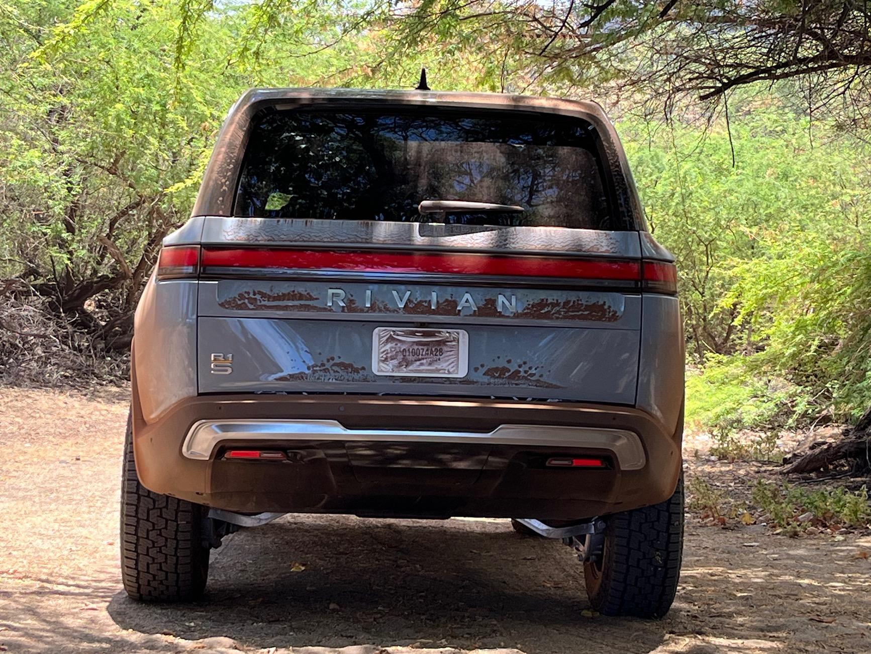 Rivian R1T R1S R1S on "R1 Road" on the Big Island of Hawaii 7-1-2024 IMG_3368