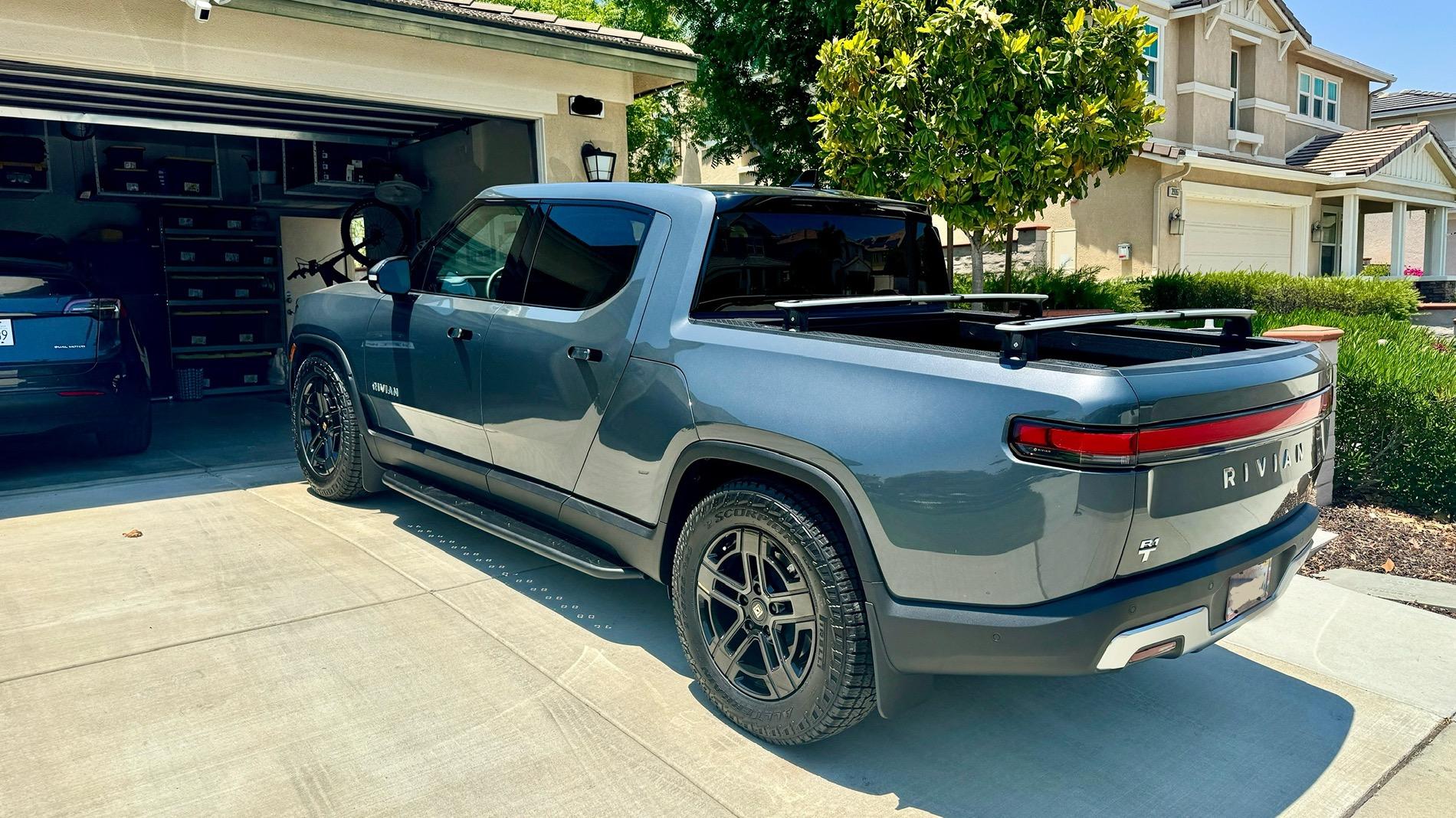 Rivian R1T R1S R1T First Impressions IMG_9703