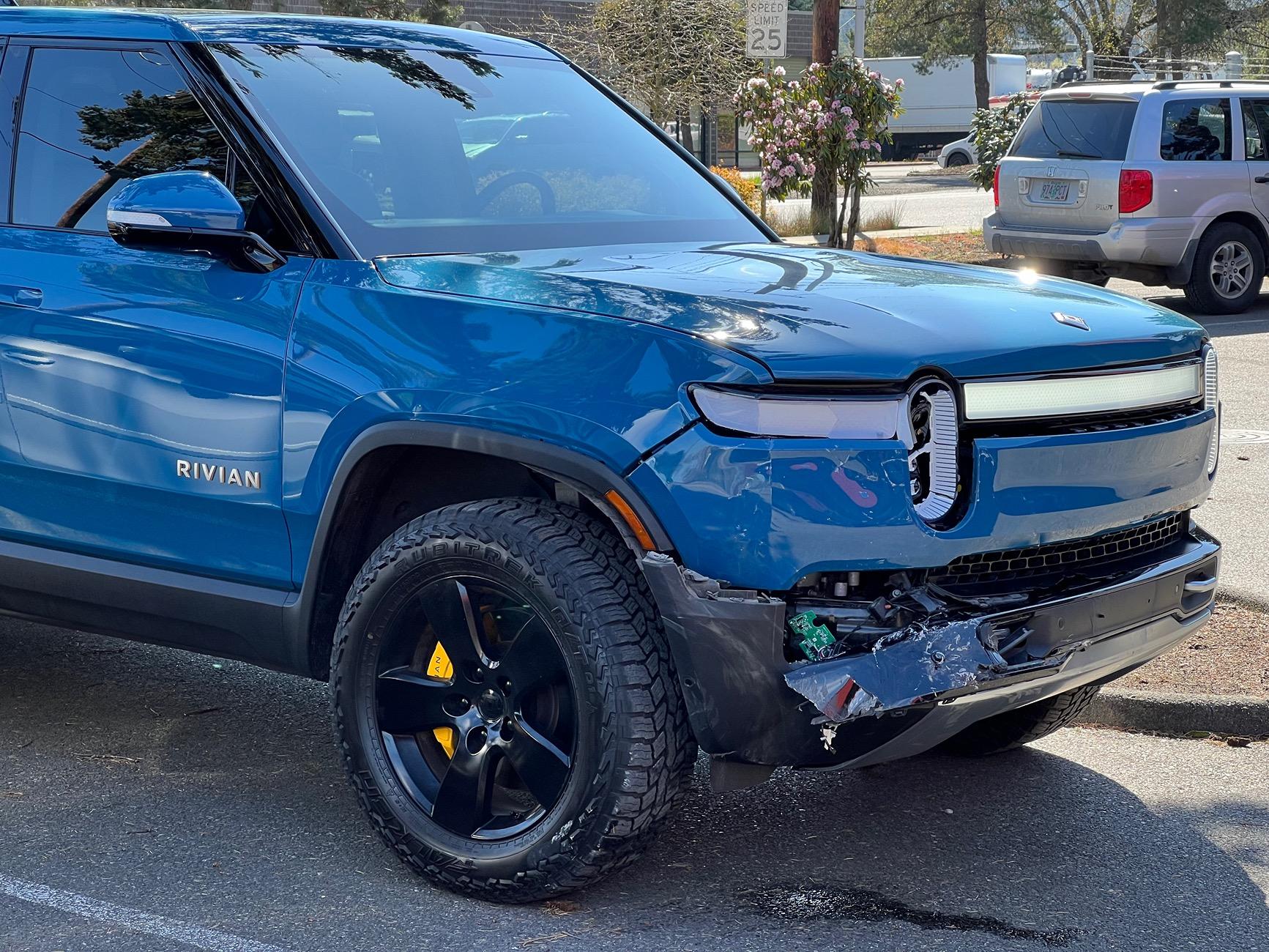 Rivian R1T R1S Totaled? IMG_3345