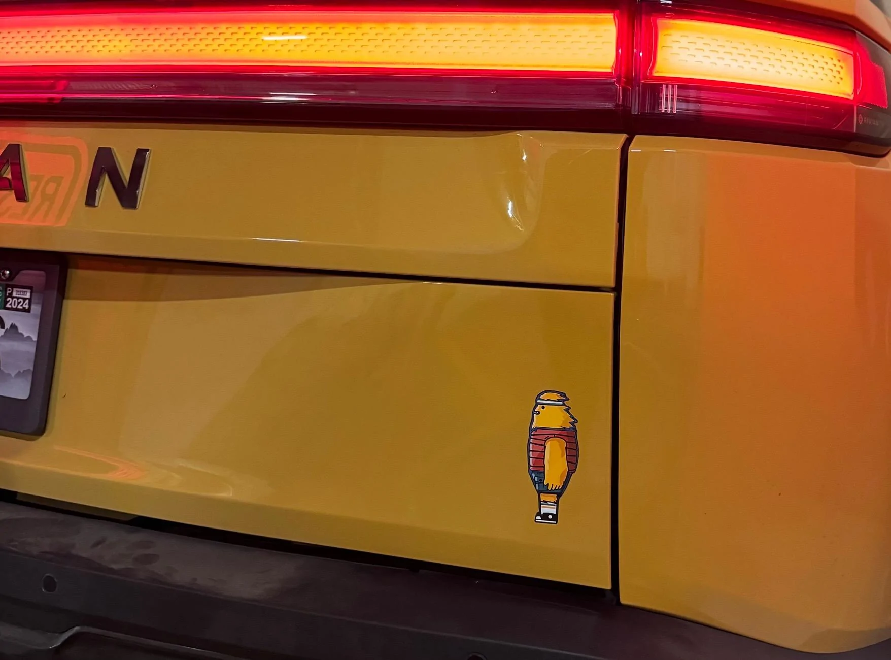 Rivian R1T R1S Quad Motor Gary Emblem IMG_6764