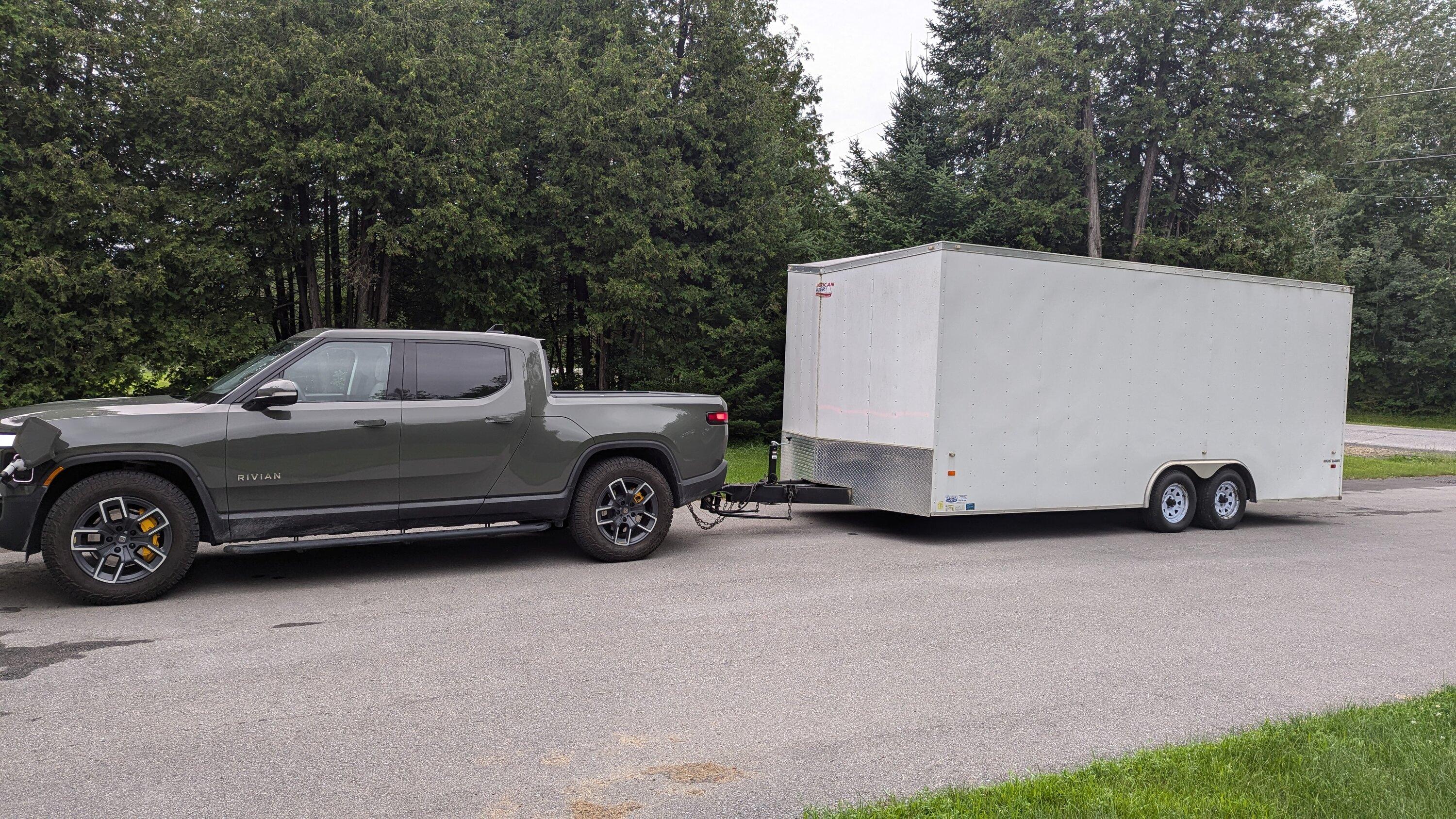 Rivian R1T R1S Towing car hauler PXL_20240711_231206687