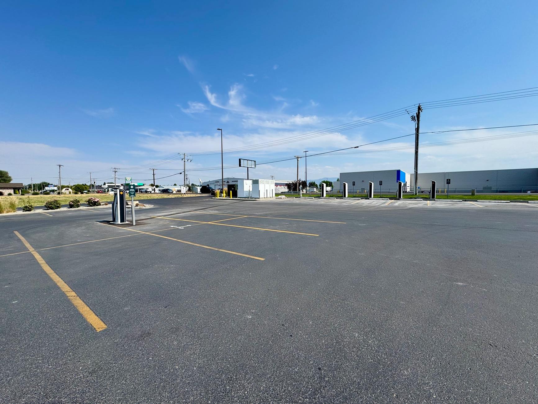 Rivian R1T R1S RAN Rivian Charging Stations Locations Map via Google Maps IMG_3129