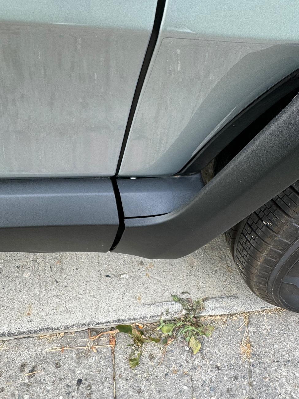 Rivian R1T R1S Initial Quality Issues - Worth Fixing? IMG_4238
