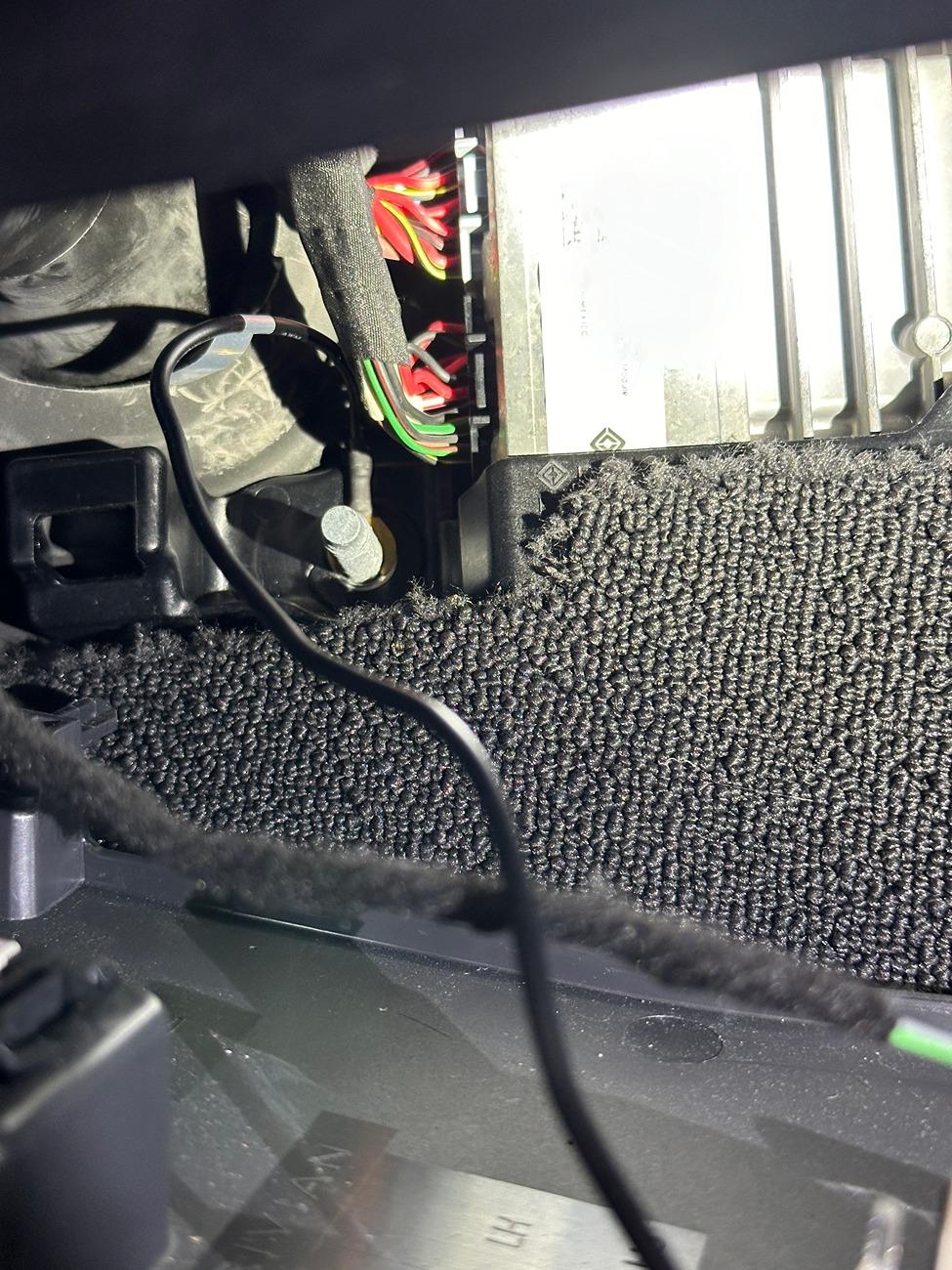 Rivian R1T R1S Front + rear dashcam installed via  mirror tap (DIY tutorial) IMG_3717.JPG