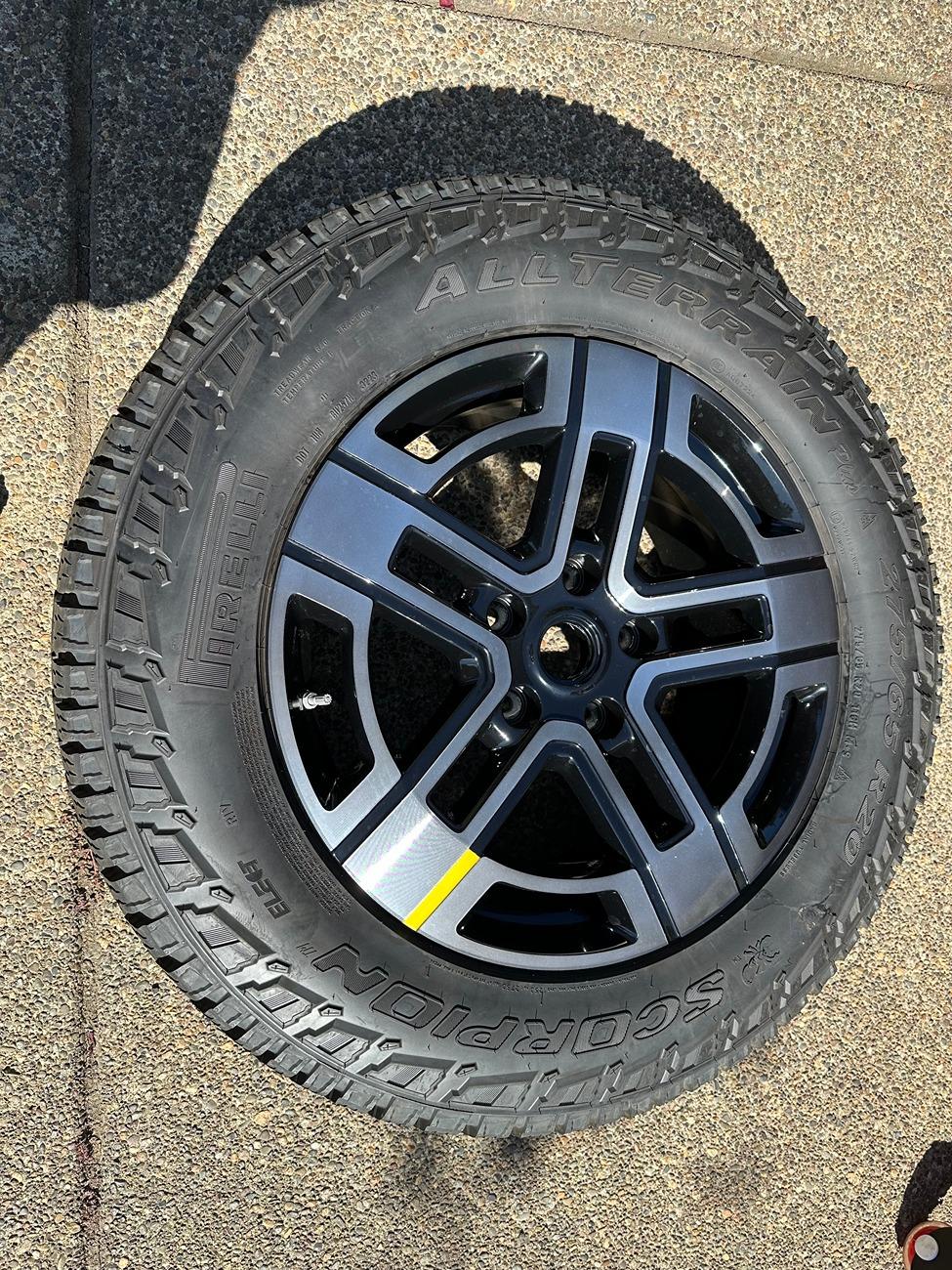 Rivian R1T R1S Low cost full size spare solution IMG_4370