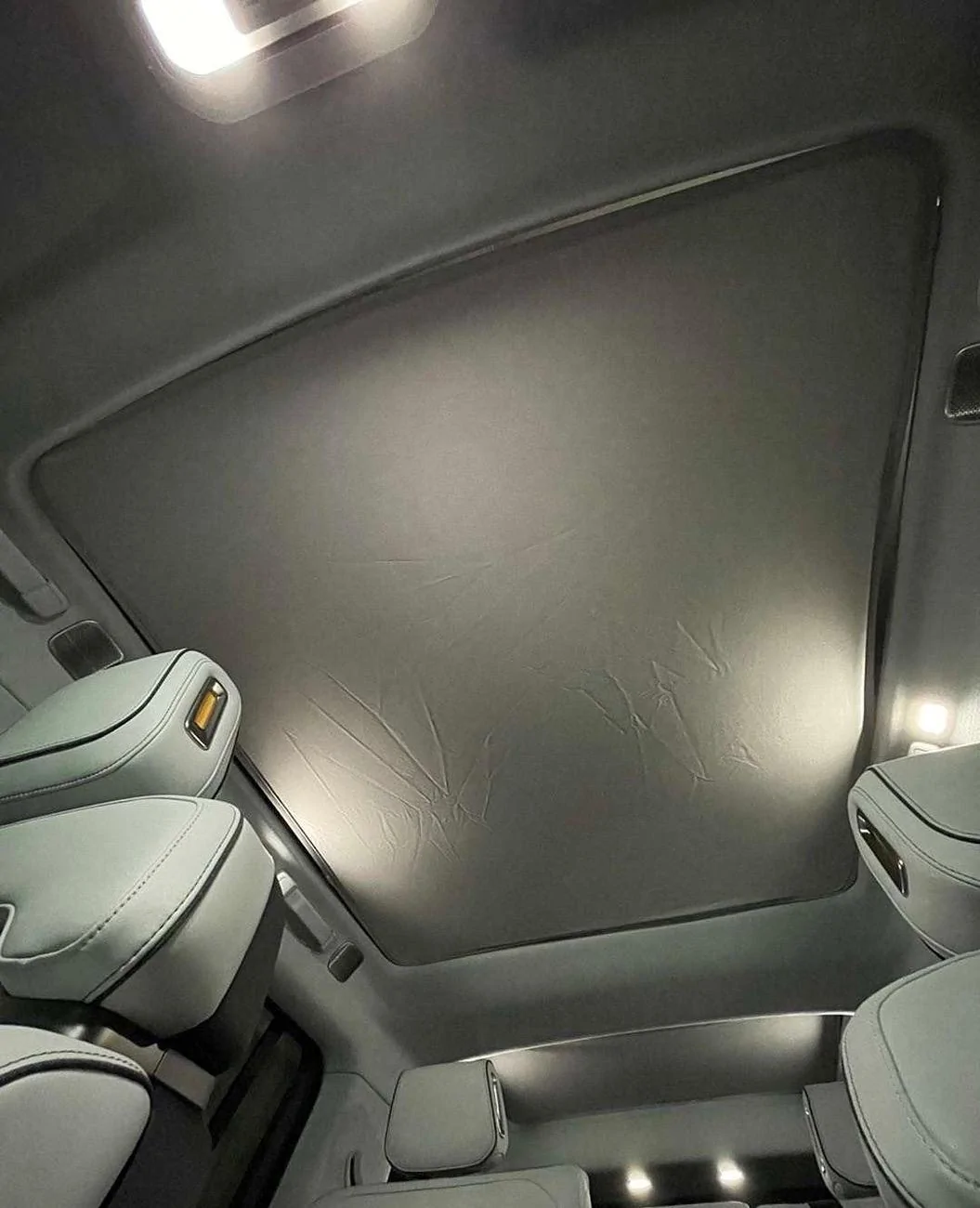 Rivian R1T R1S Glass roof cover IMG_5079